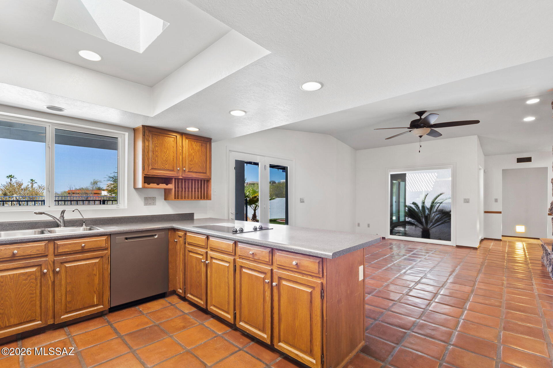 4581 N Avenida Del Cazador