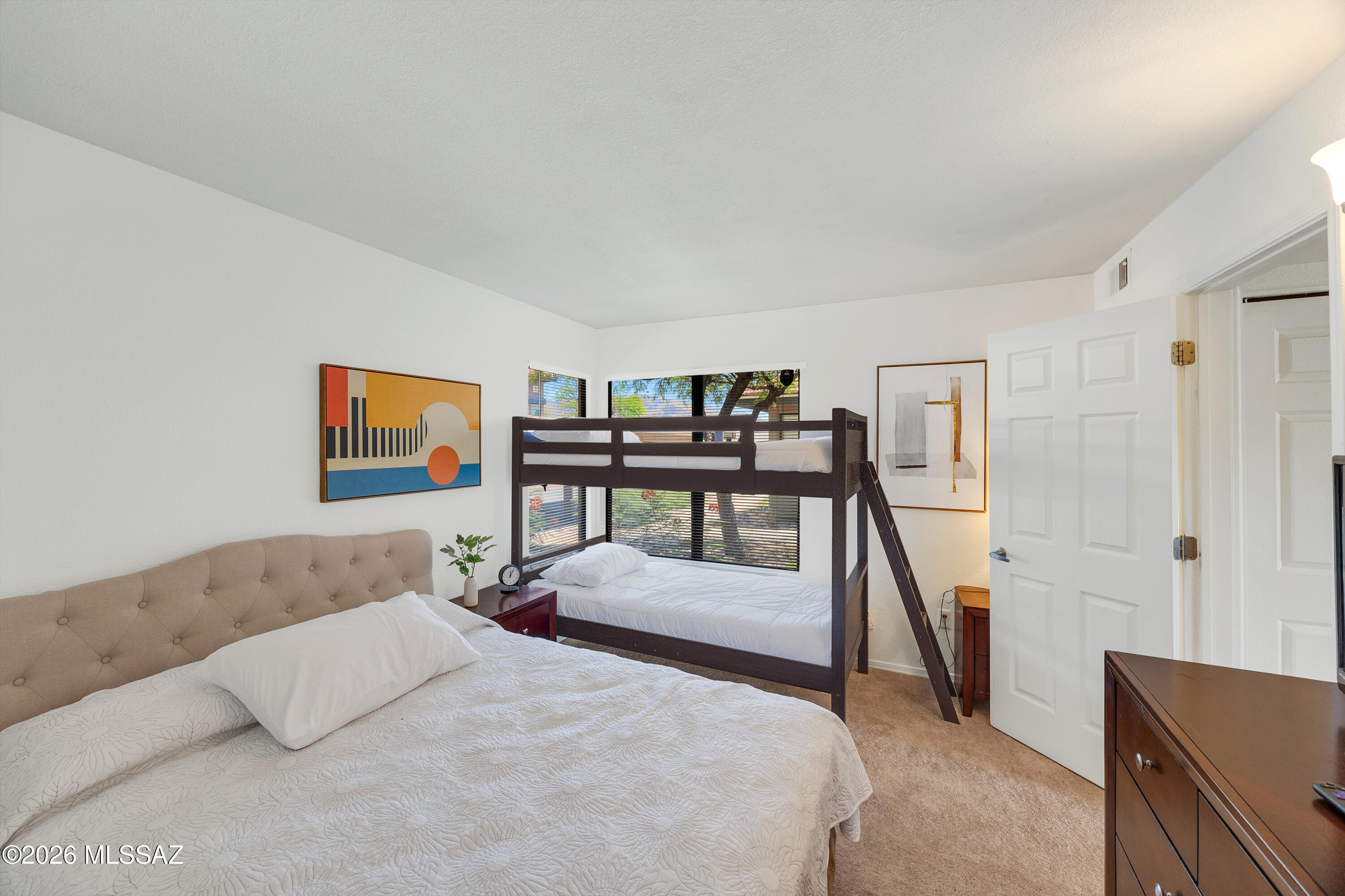 5855 N Kolb Road 2102