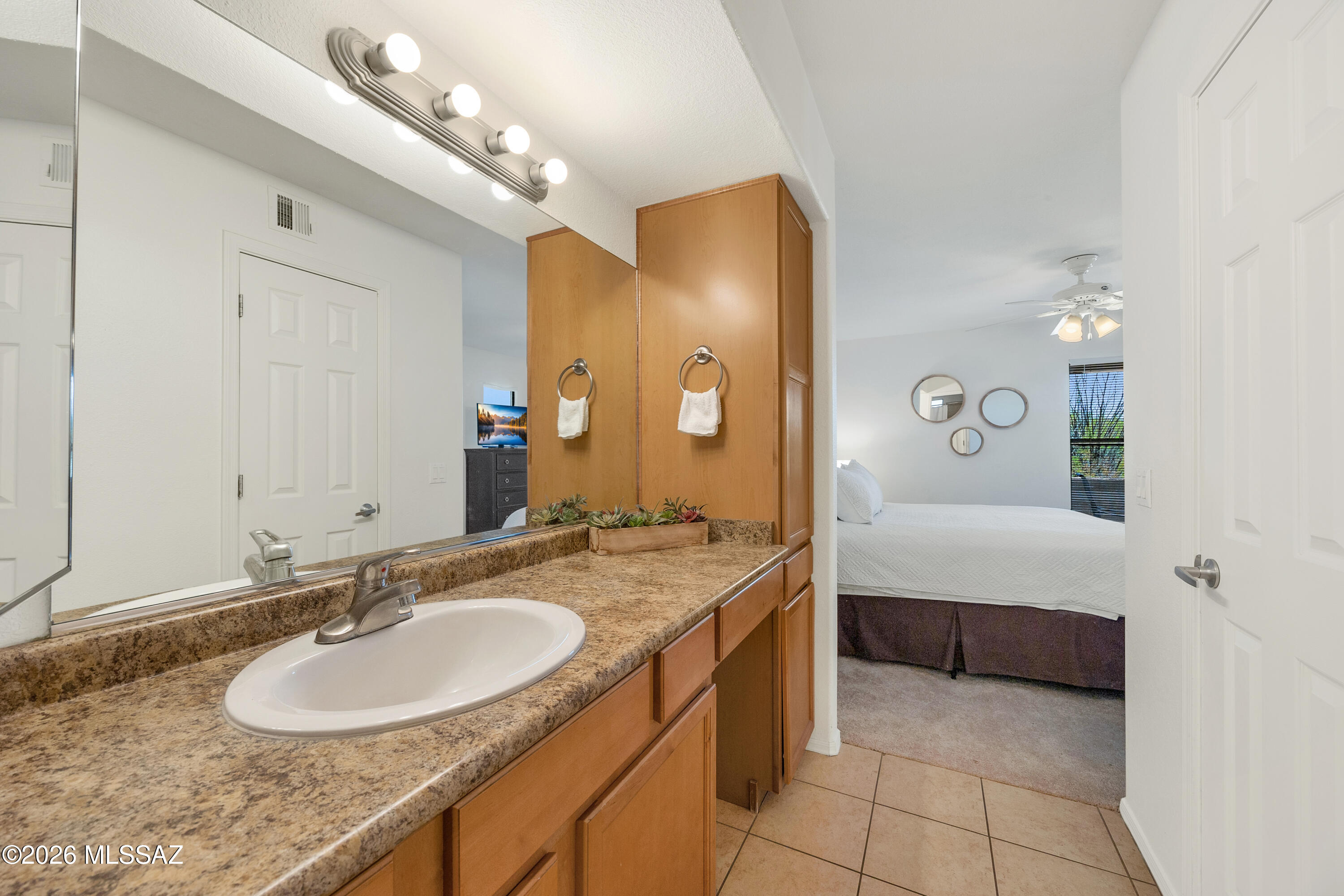 5855 N Kolb Road 2102