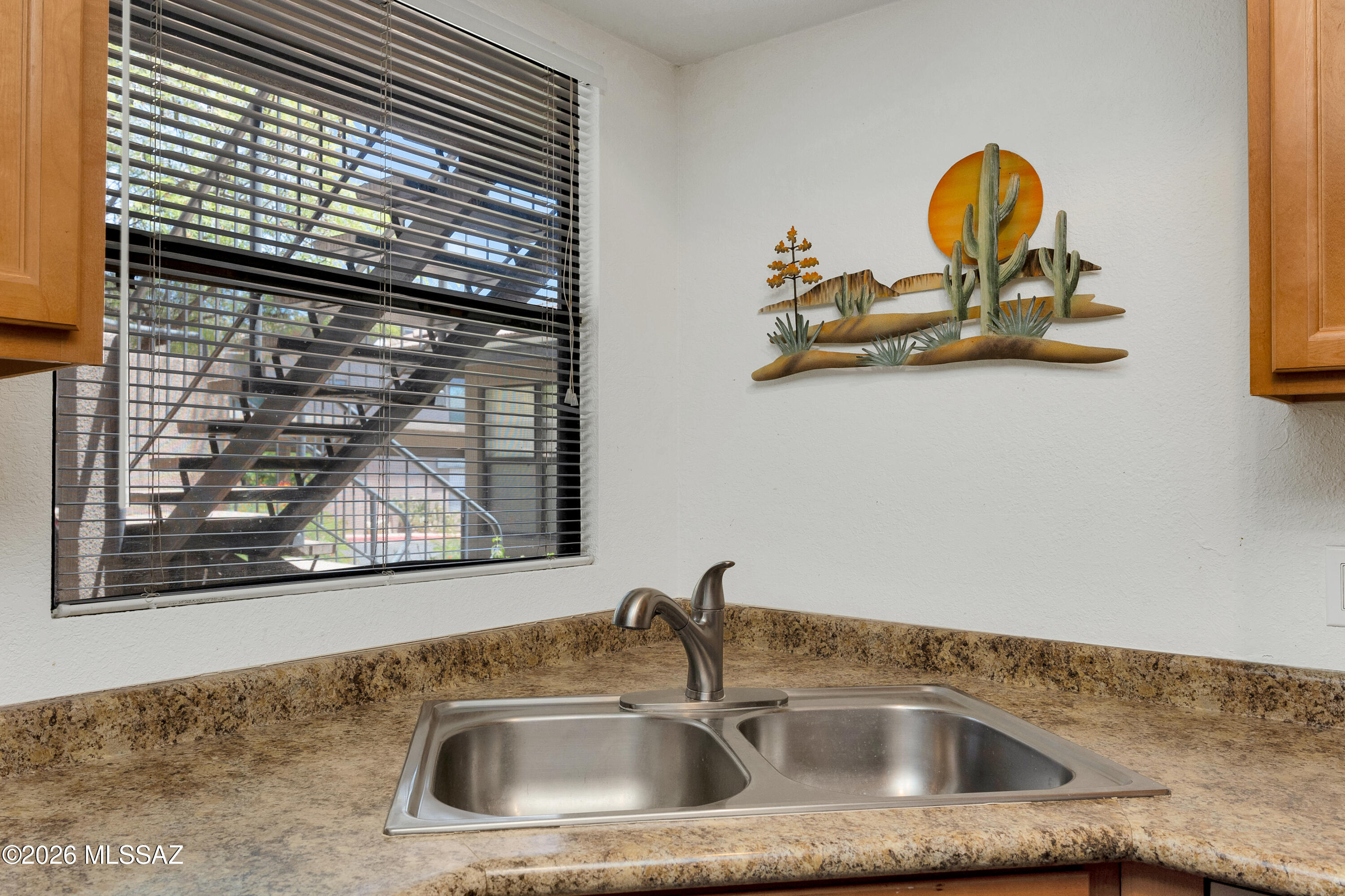 5855 N Kolb Road 2102
