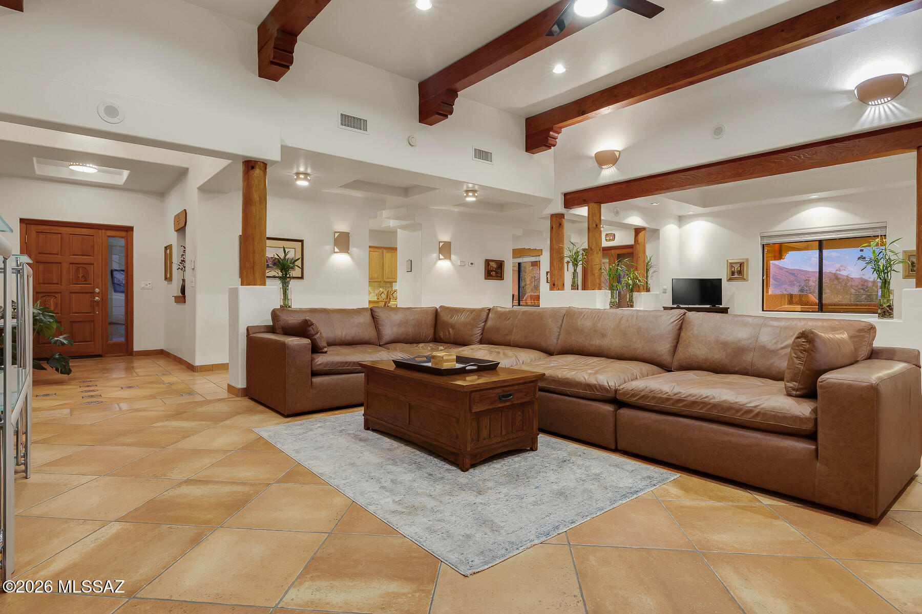 2305 N El Camino Rinconado