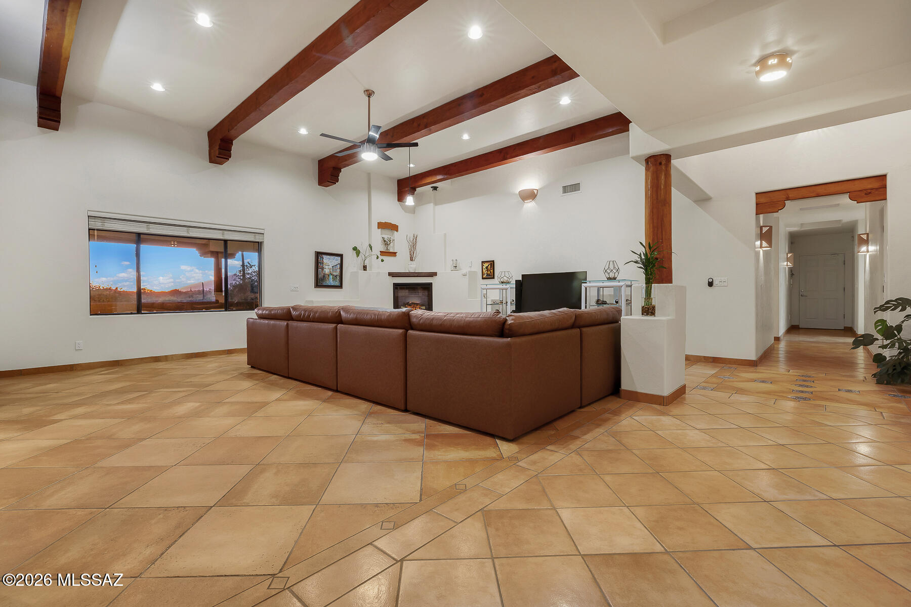 2305 N El Camino Rinconado