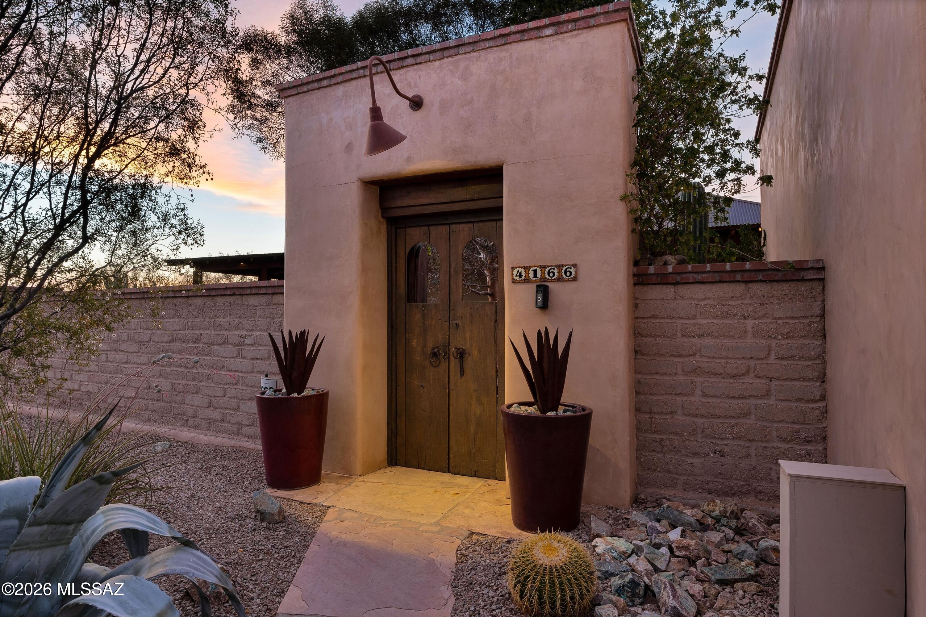 4166 W Adobe Ranch Place