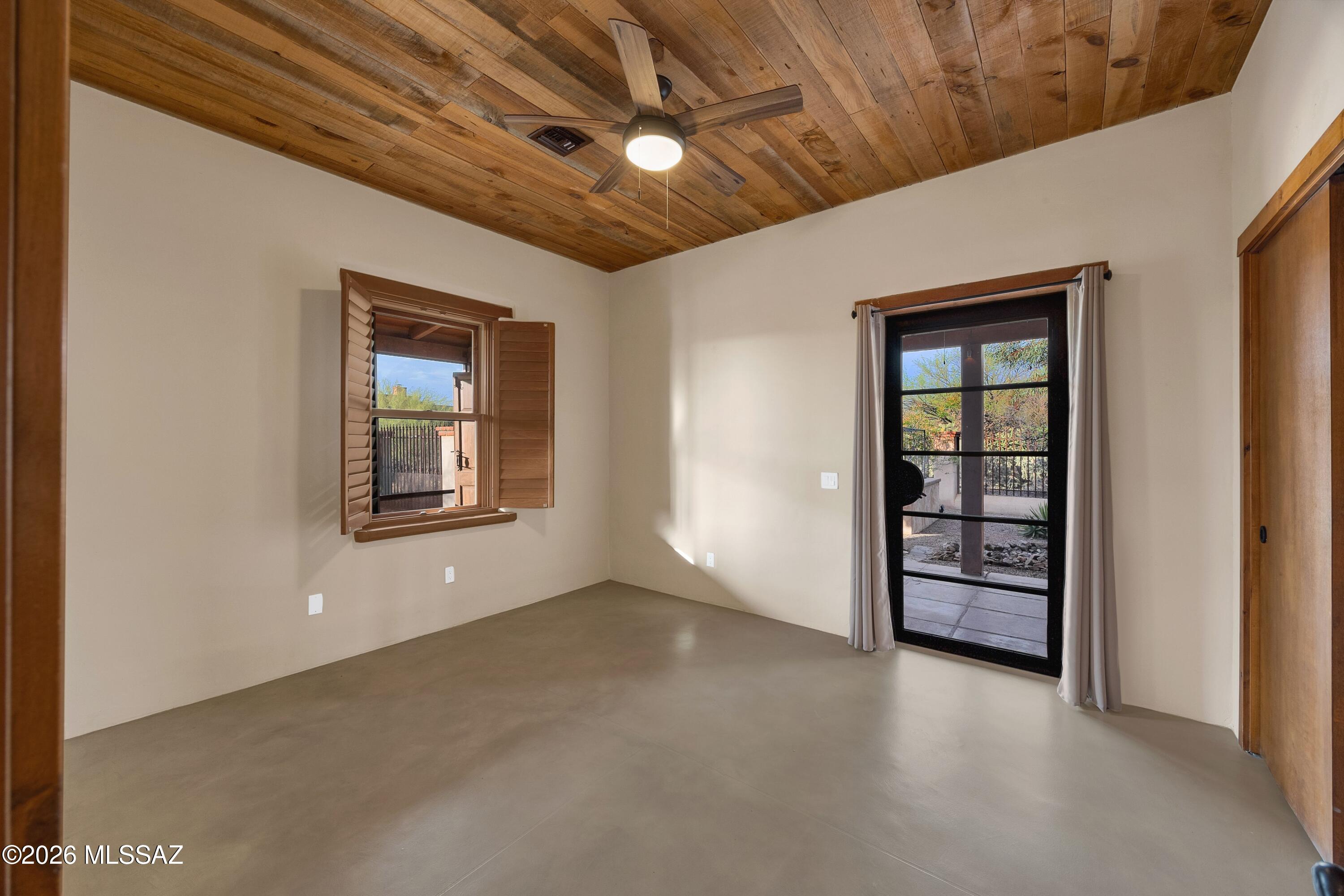 4166 W Adobe Ranch Place