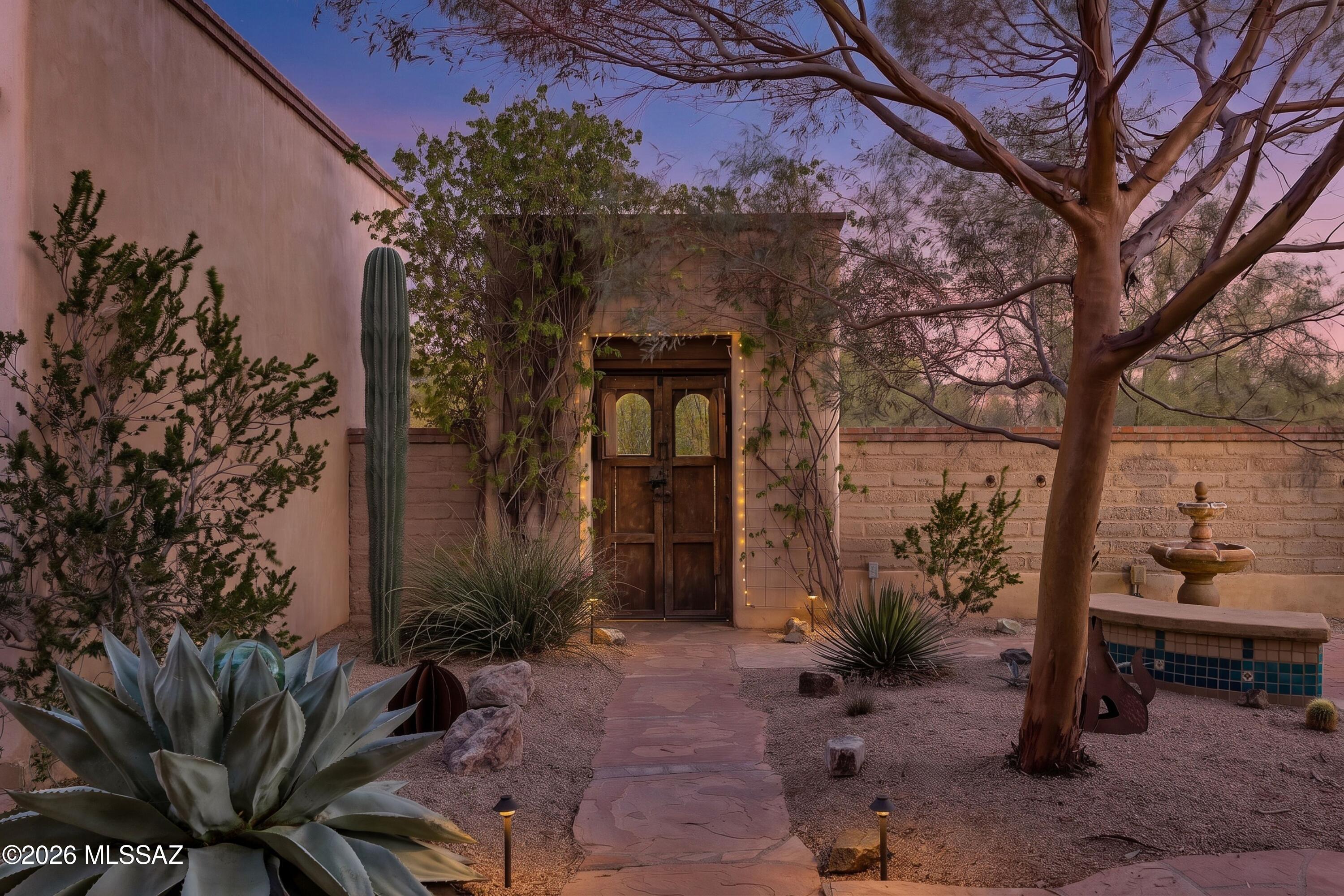 4166 W Adobe Ranch Place
