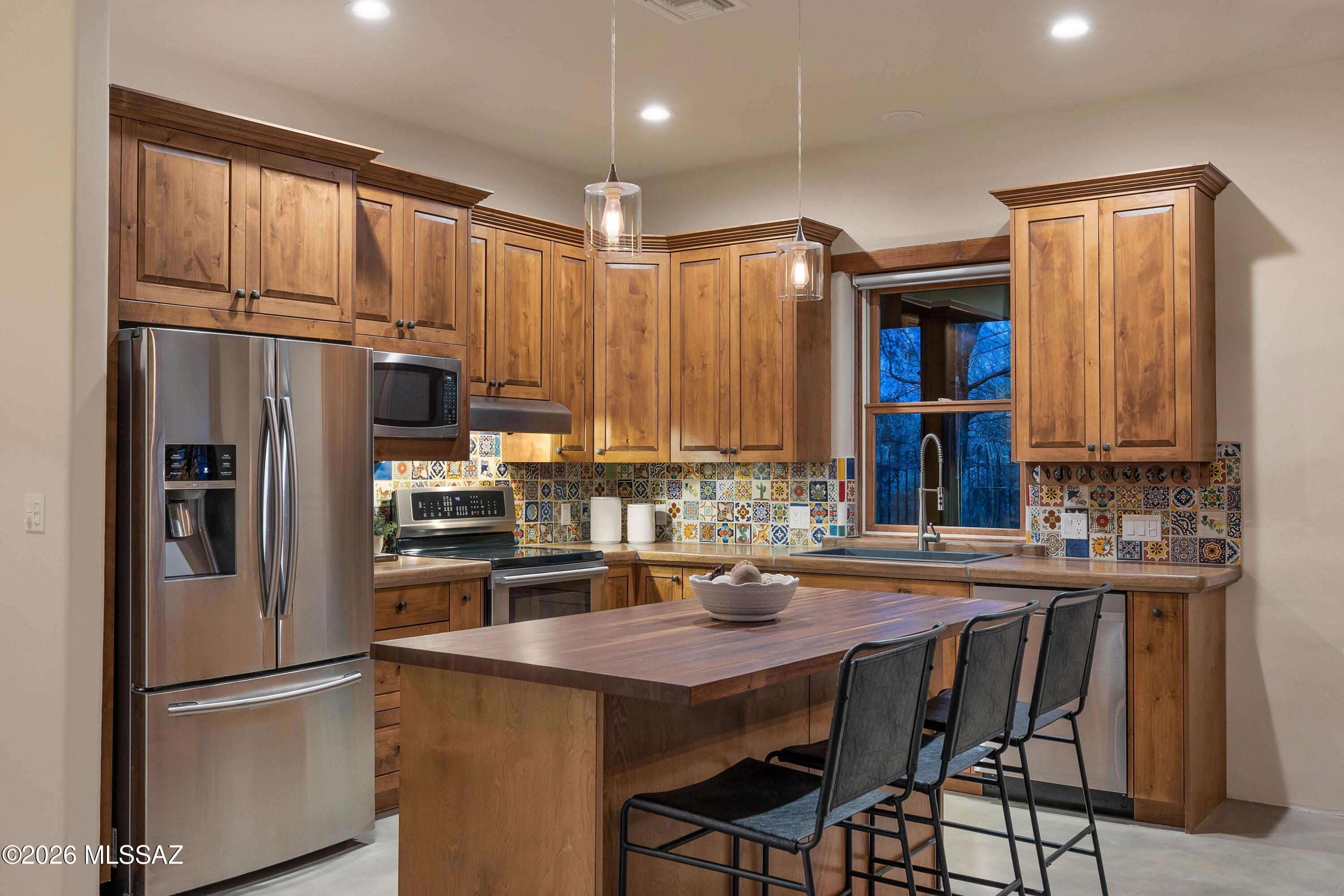 4166 W Adobe Ranch Place