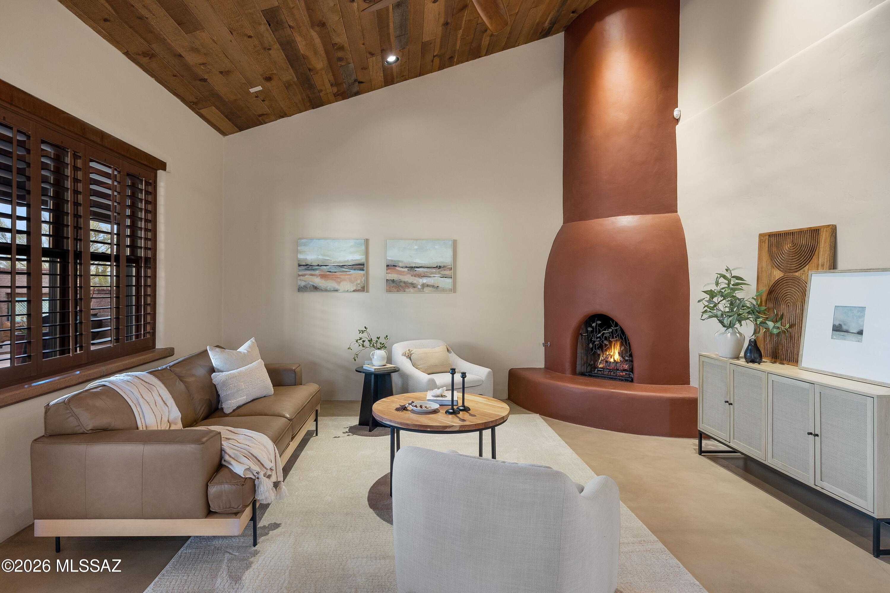 4166 W Adobe Ranch Place