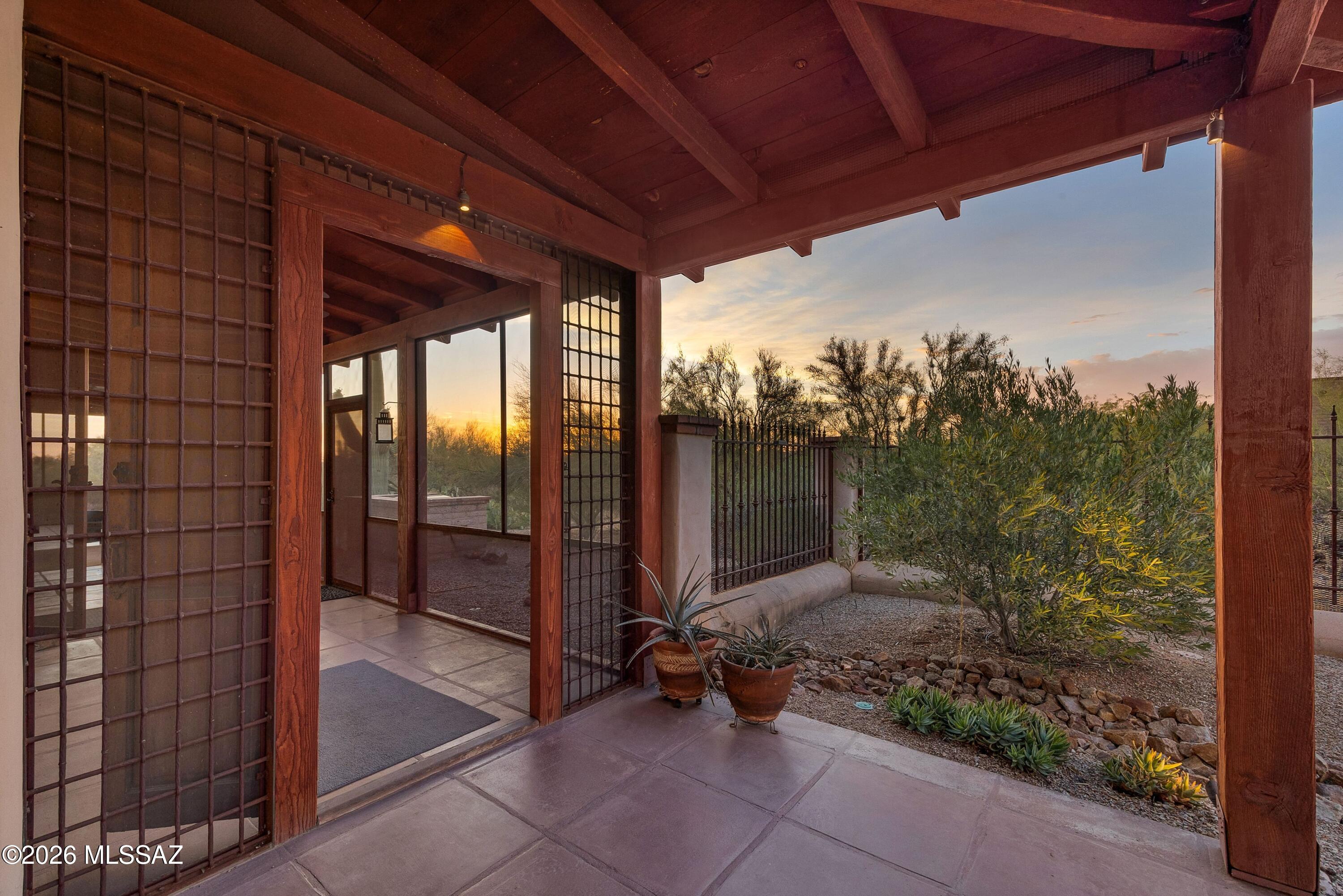 4166 W Adobe Ranch Place