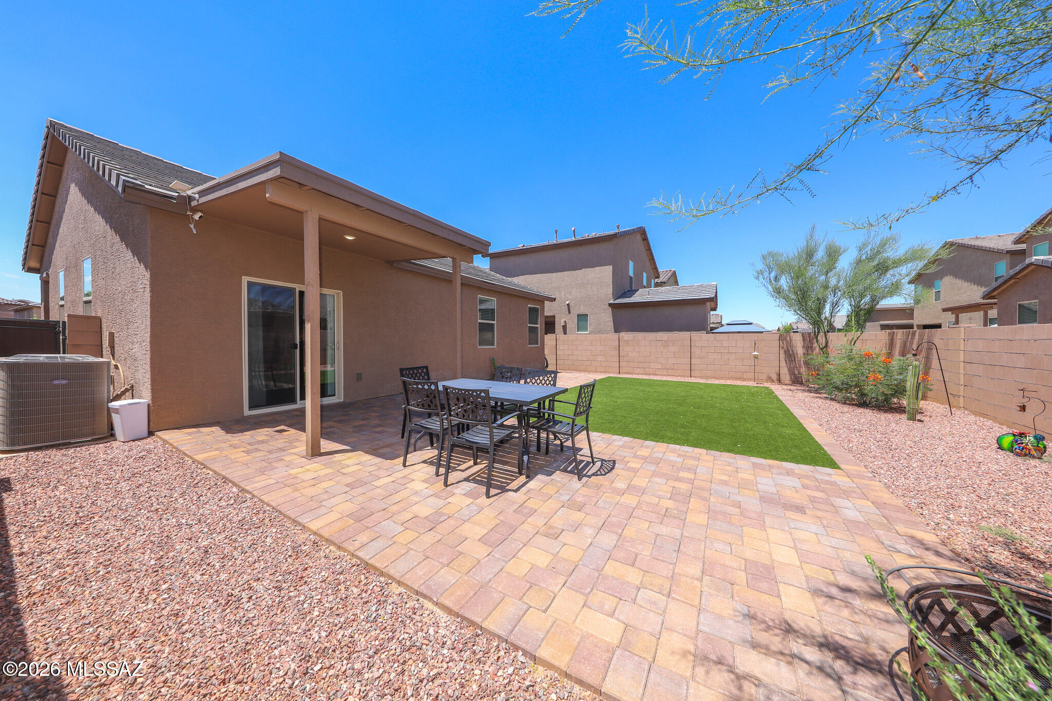 7136 W Vineridge Drive