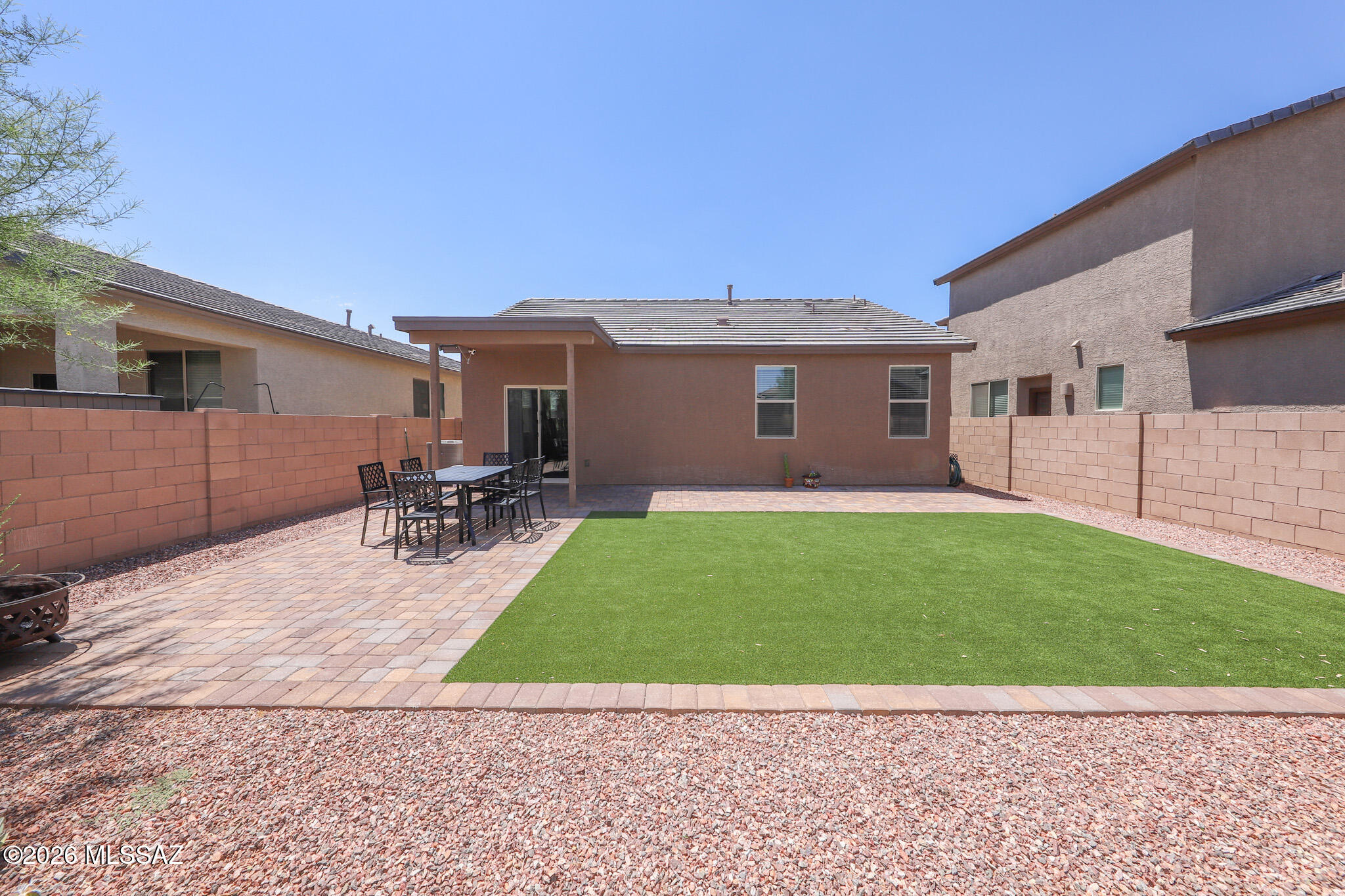 7136 W Vineridge Drive