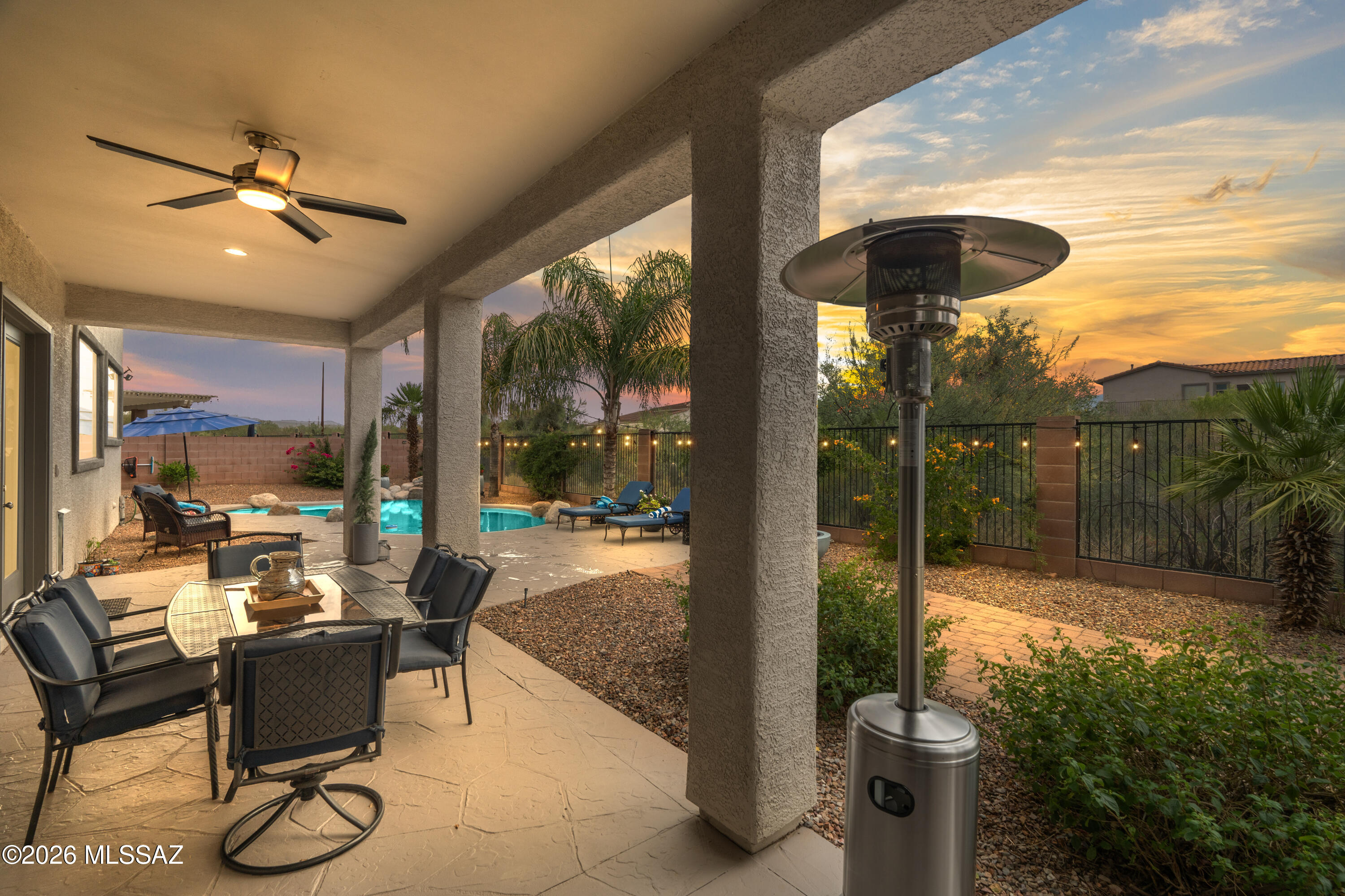 11906 N Mesquite Hollow Drive