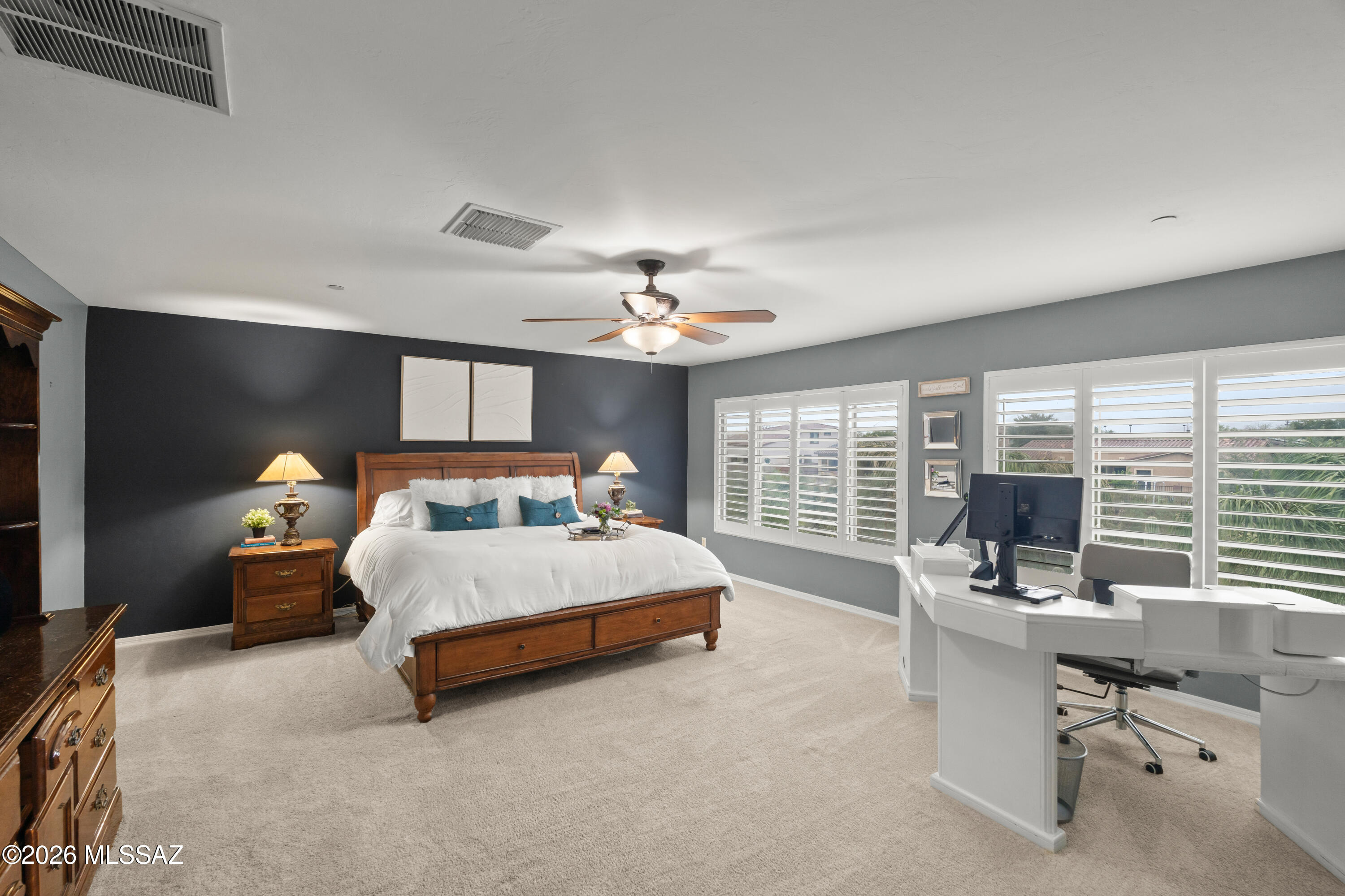 11906 N Mesquite Hollow Drive