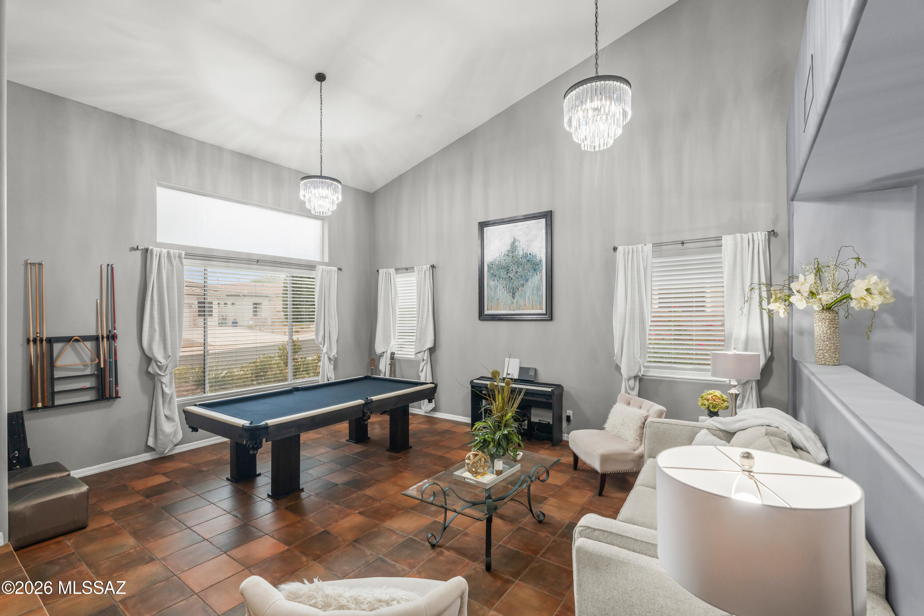11906 N Mesquite Hollow Drive