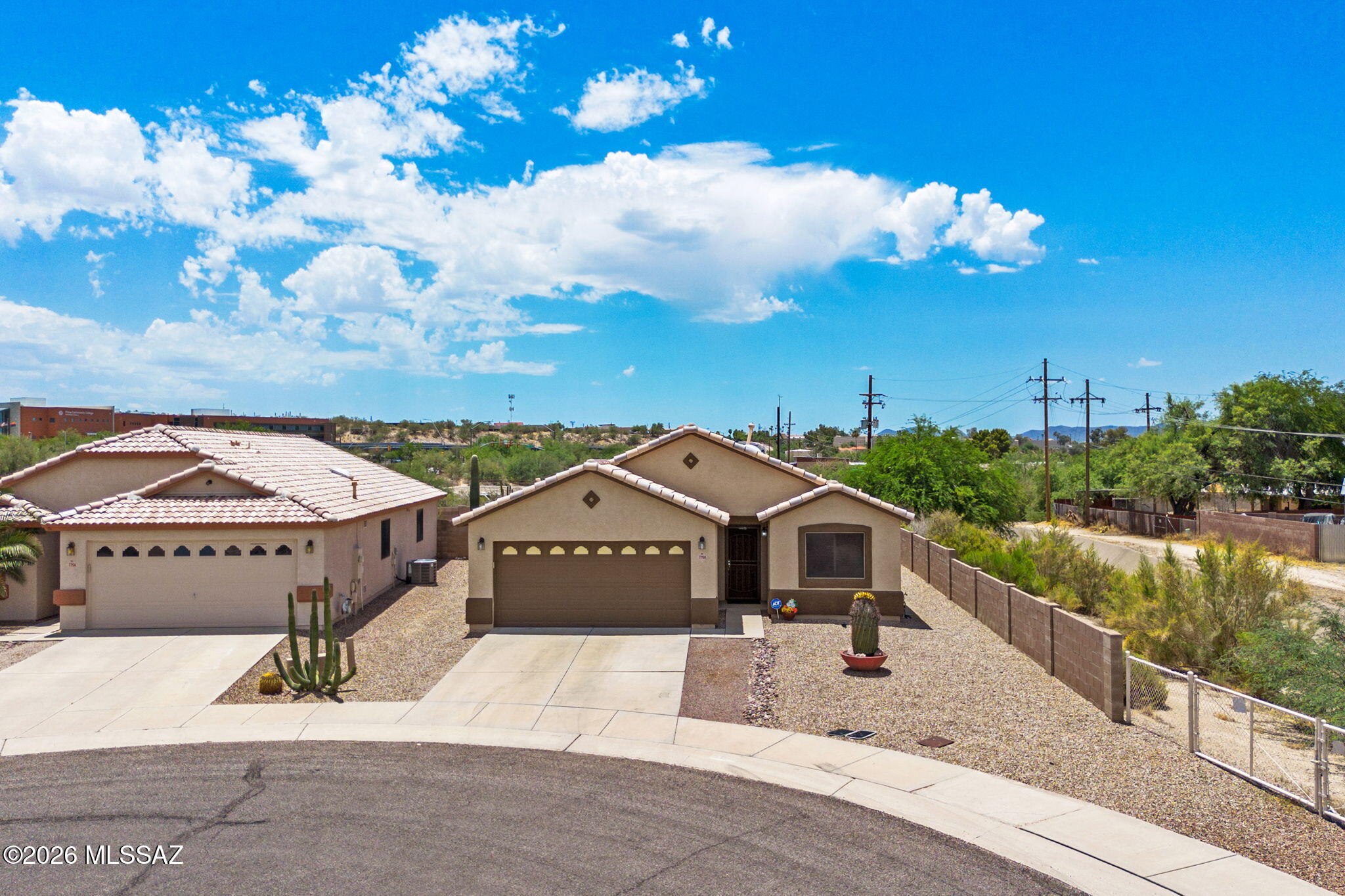 7700 N Sun Flair Drive