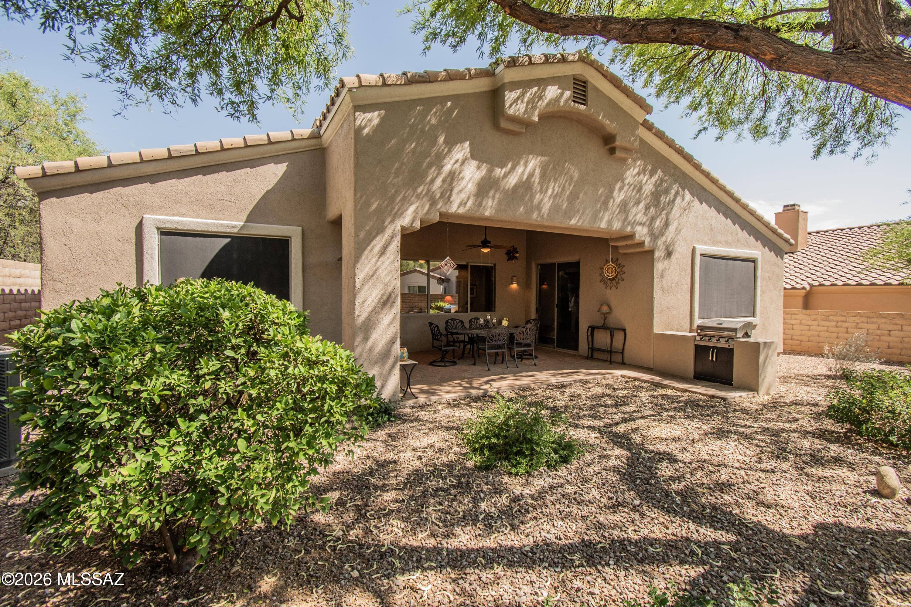 5305 N Spring View Drive