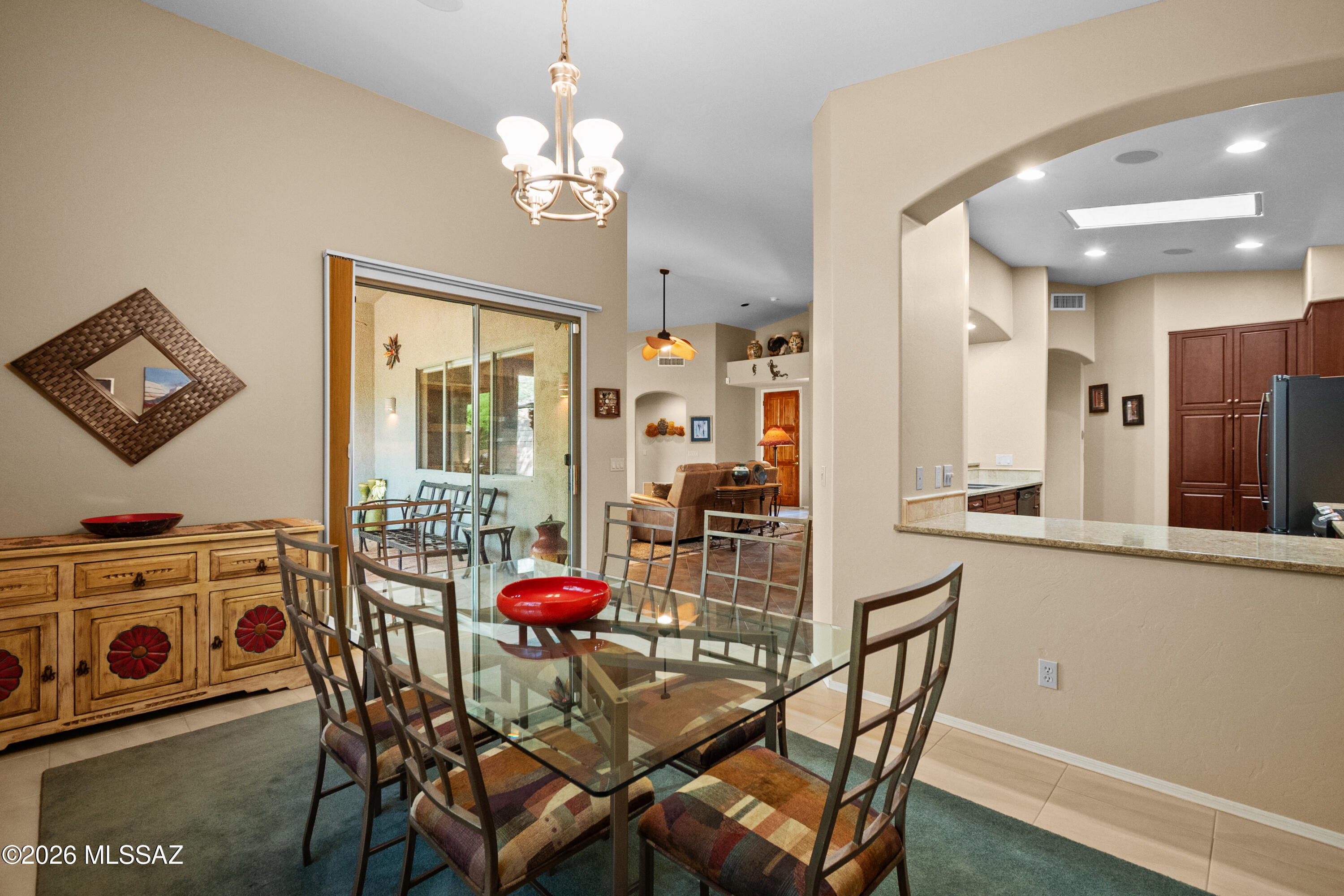 5305 N Spring View Drive