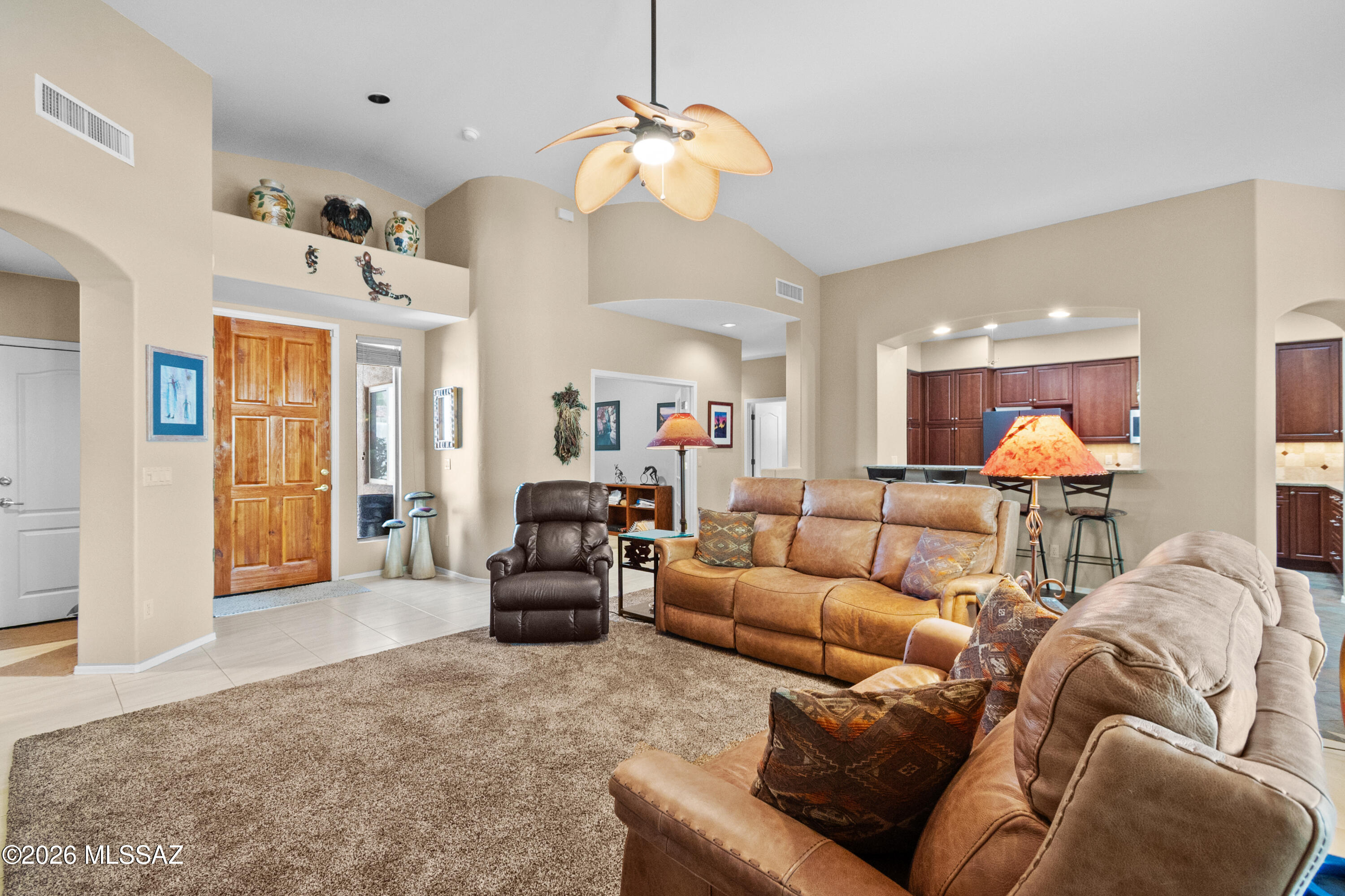 5305 N Spring View Drive
