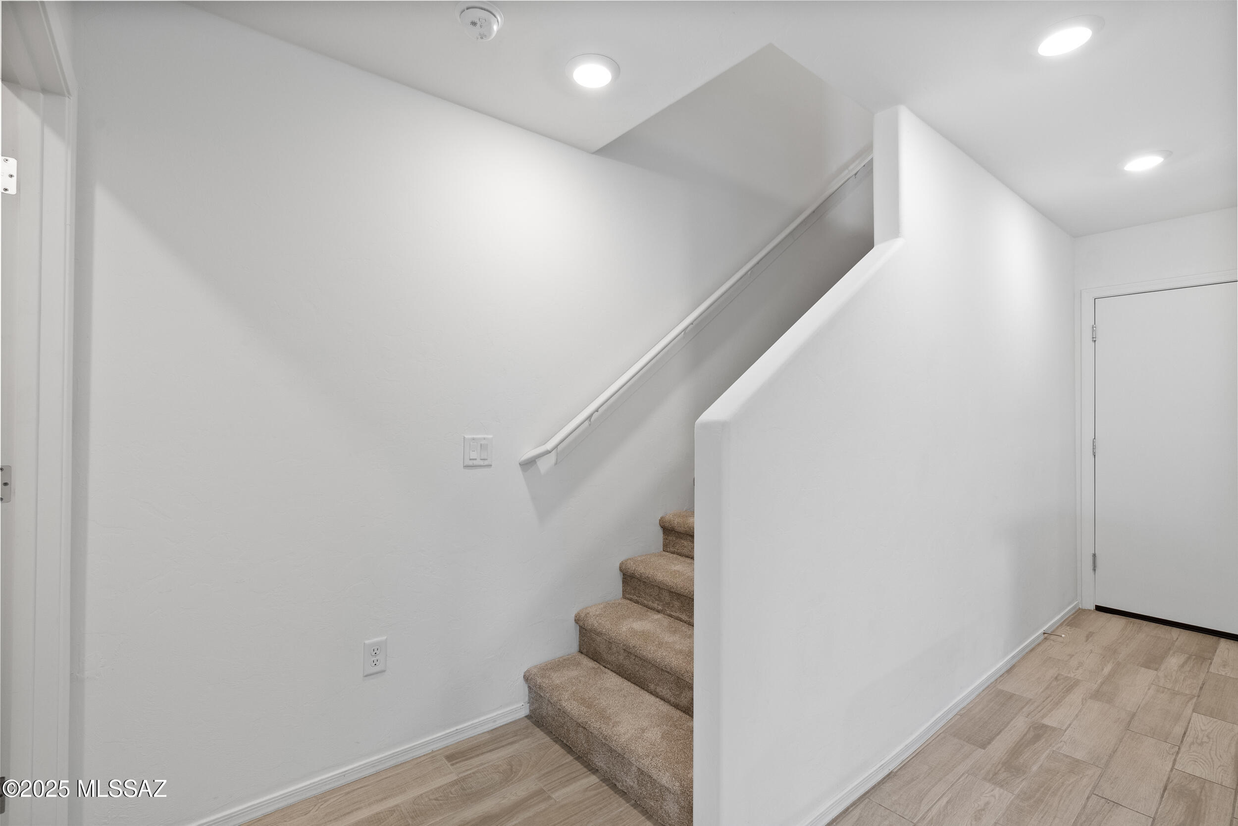 1008 E Descent Street