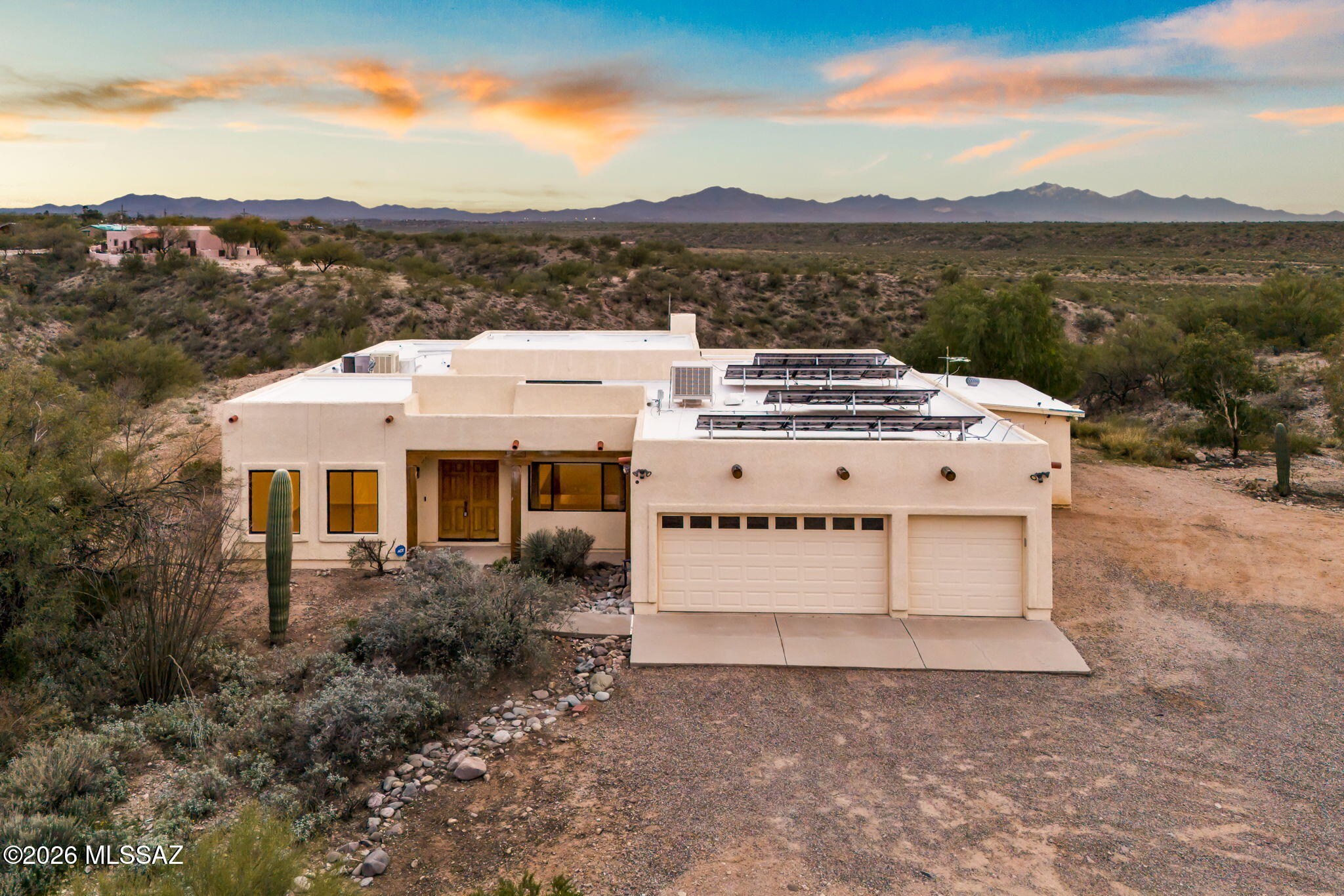 7521 S Cactus Thorn Lane