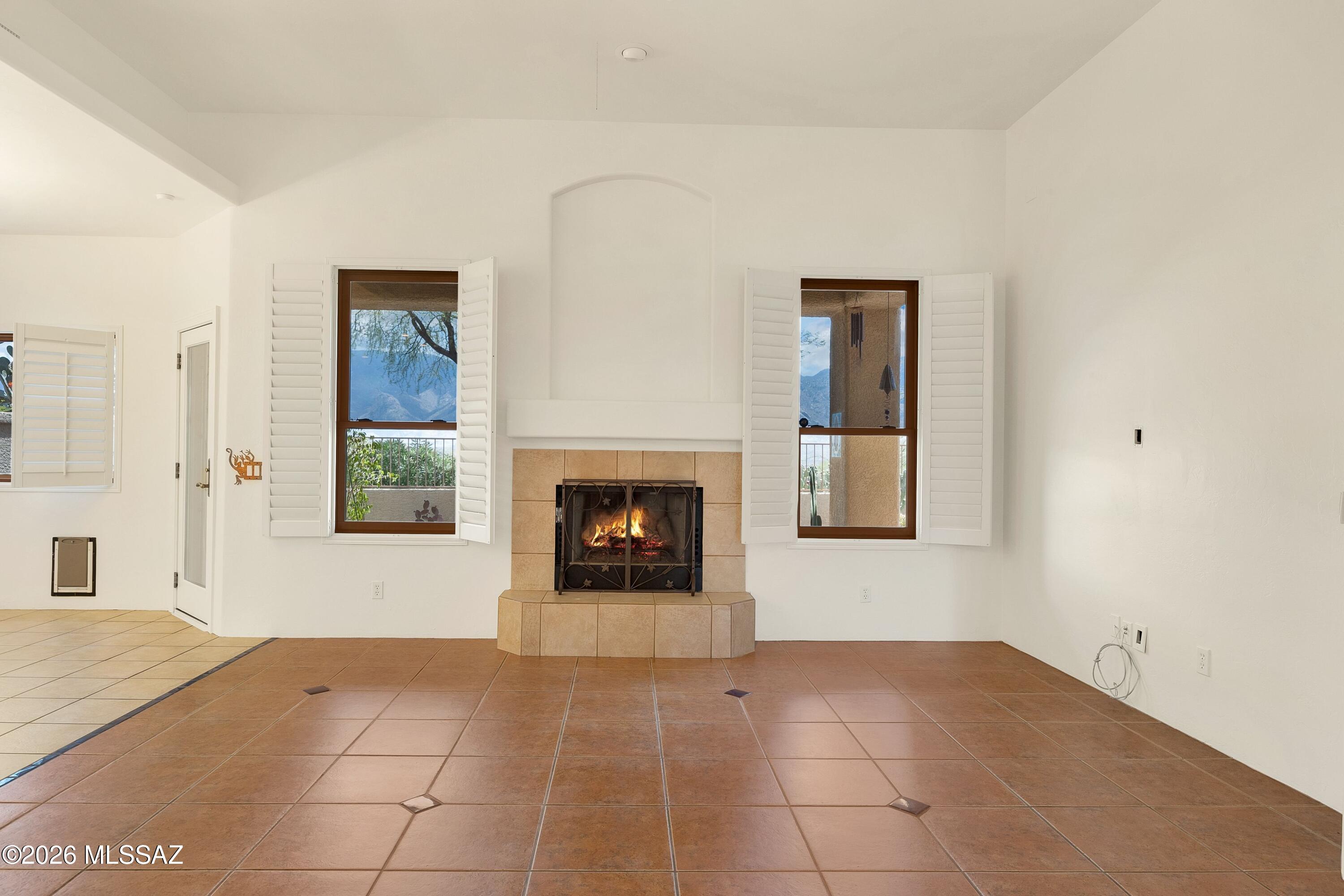 12608 N Sleeping Coyote Drive