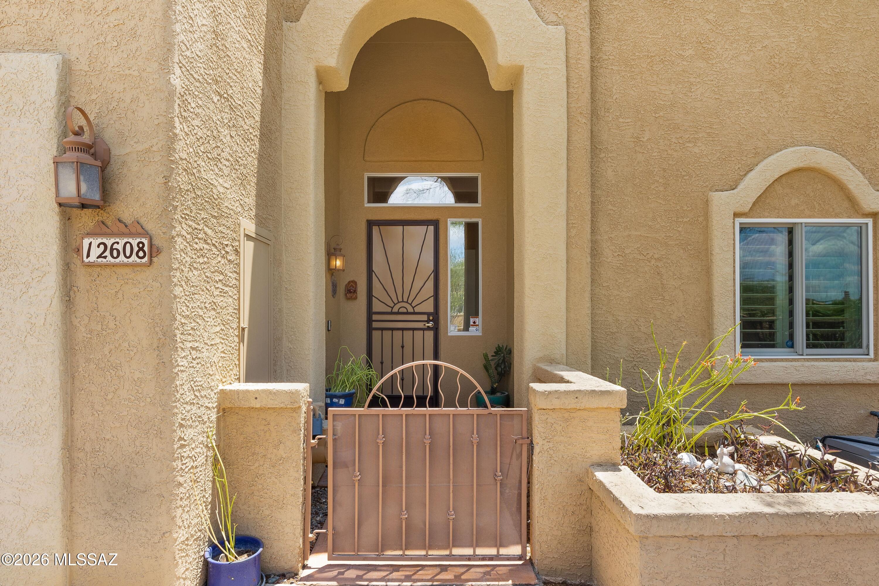 12608 N Sleeping Coyote Drive