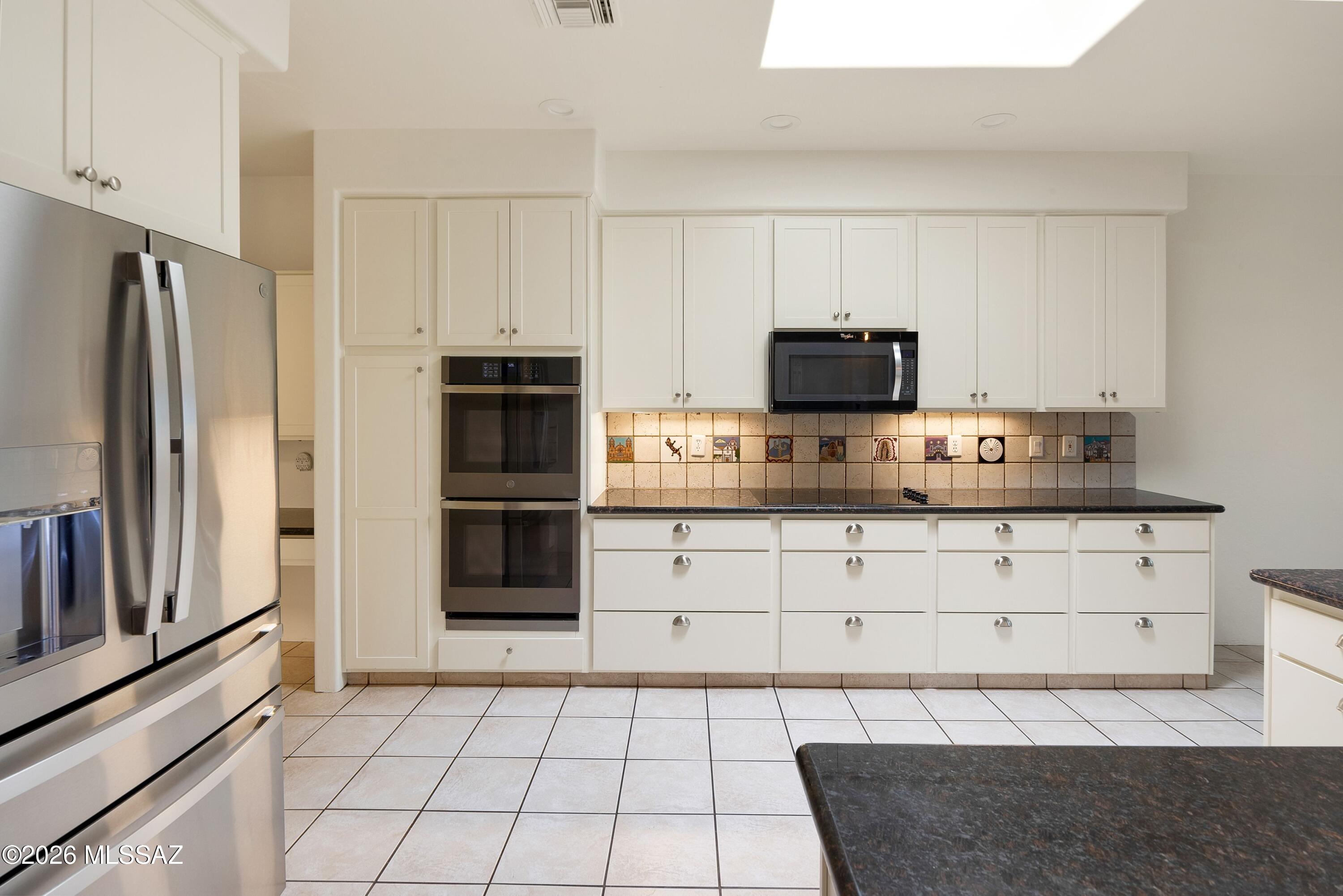12608 N Sleeping Coyote Drive