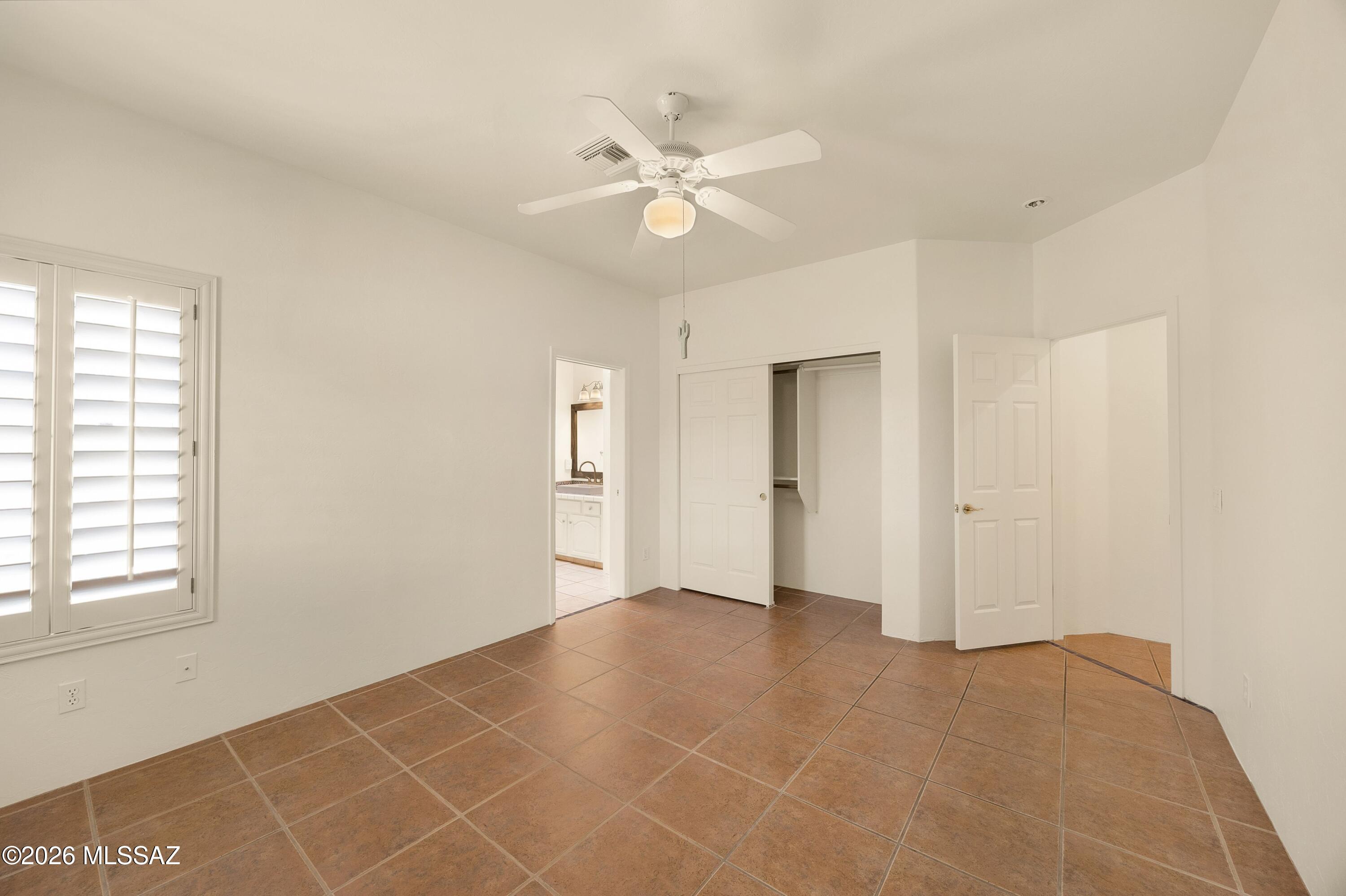 12608 N Sleeping Coyote Drive