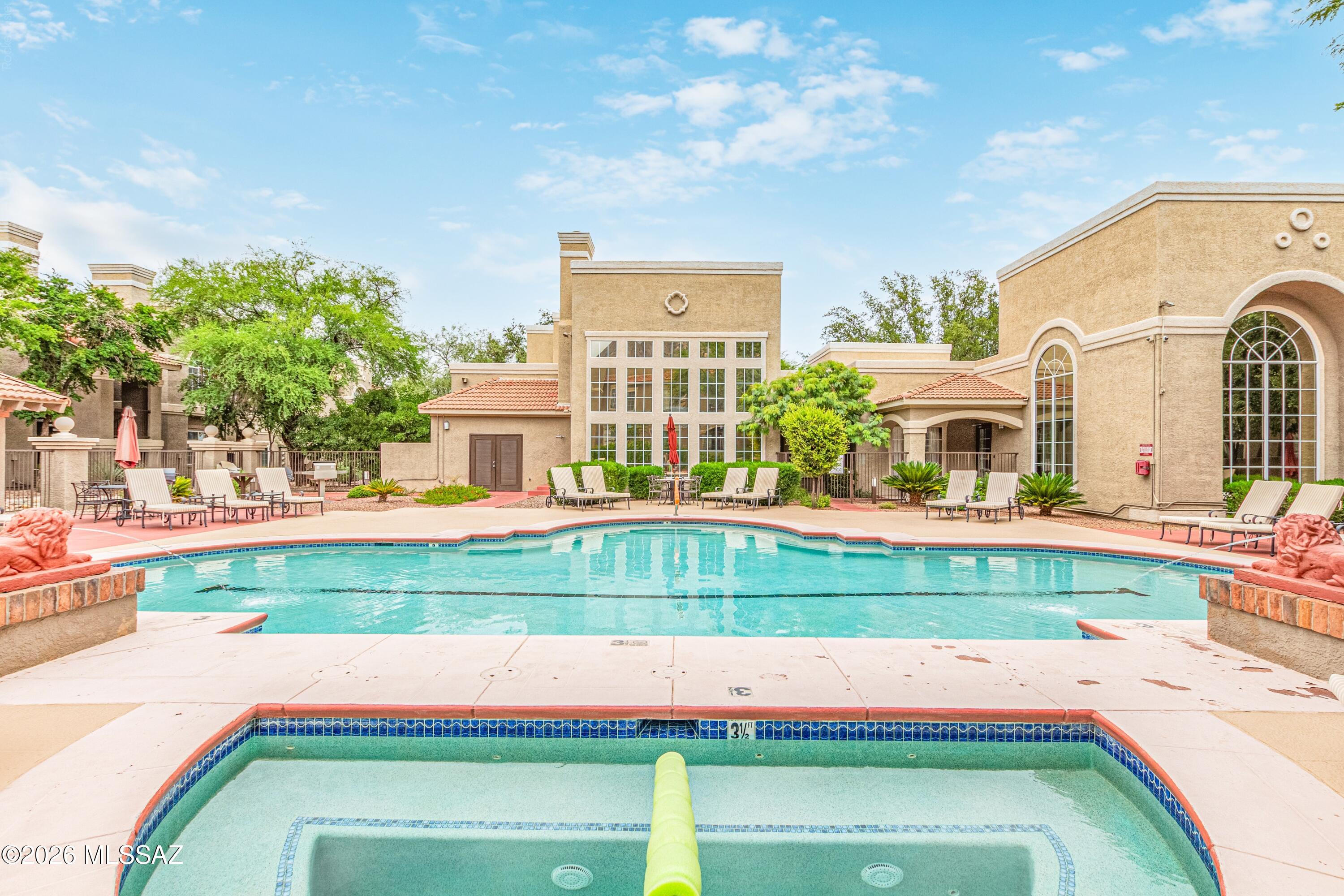 1500 E Pusch Wilderness Drive 17206
