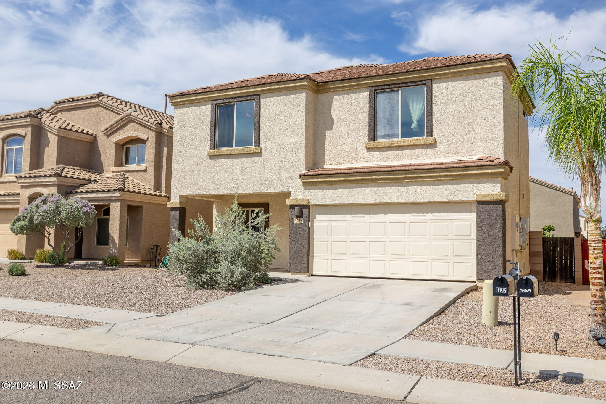 6732 S Blue Wing Drive