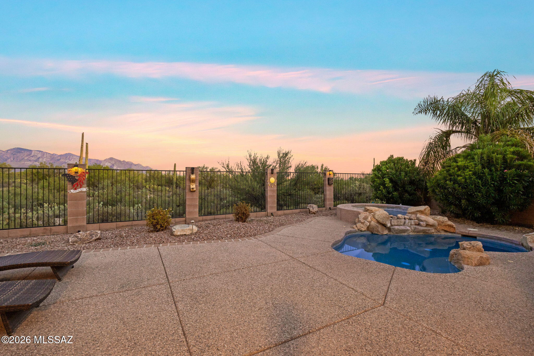 12488 N Paseo Penuela
