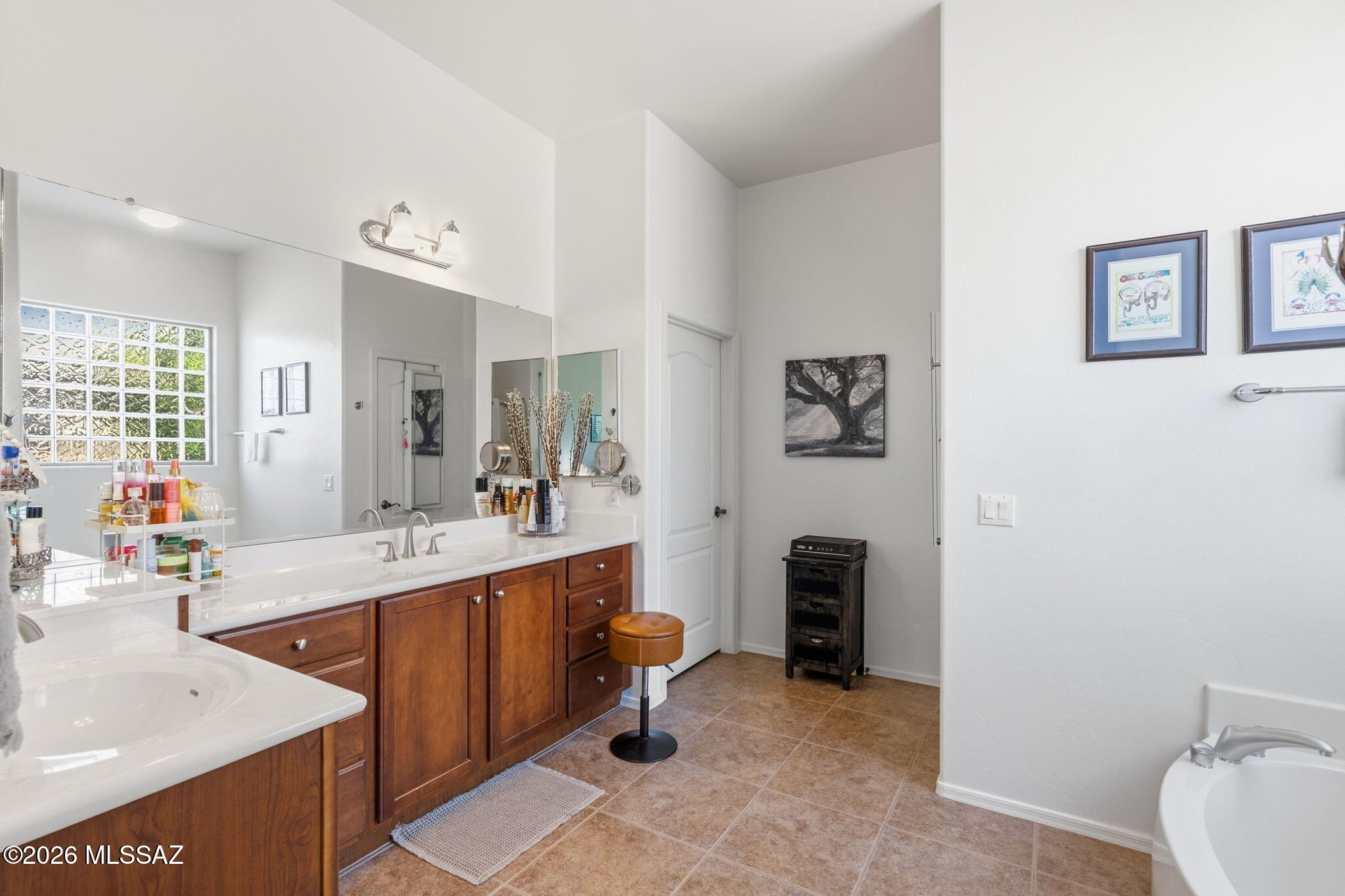 420 W Lexington Street