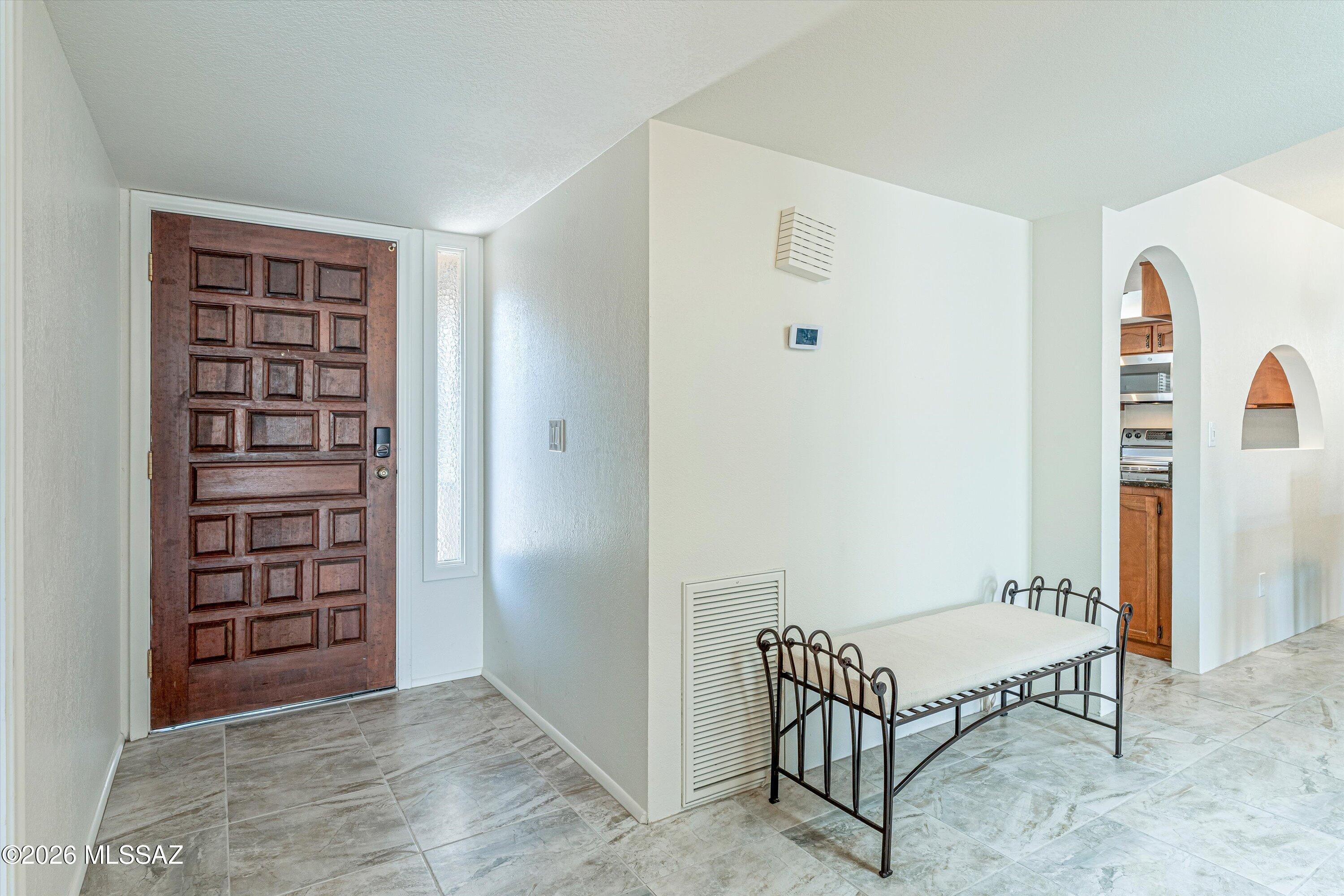 219 E Calle Zafiro