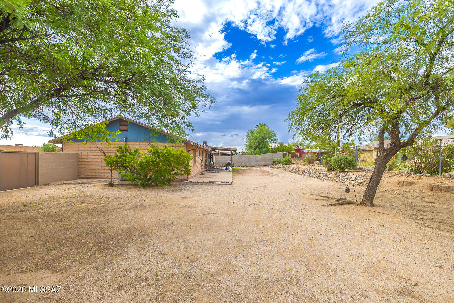 9170 N Rock Dove Place