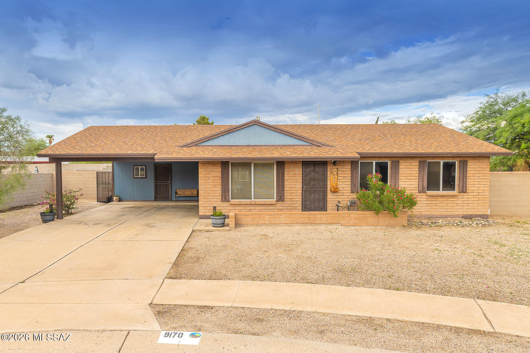 9170 N Rock Dove Place