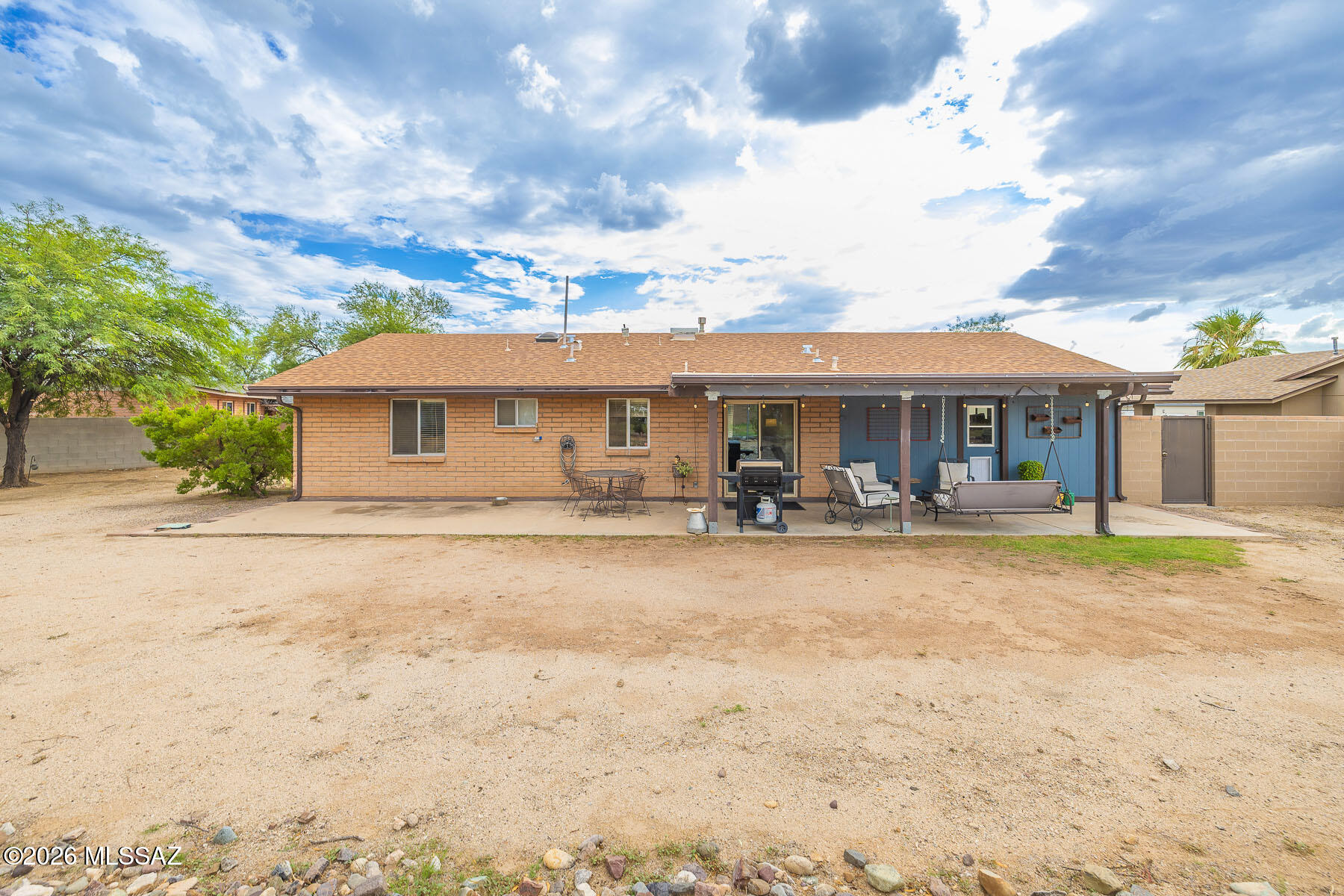 9170 N Rock Dove Place
