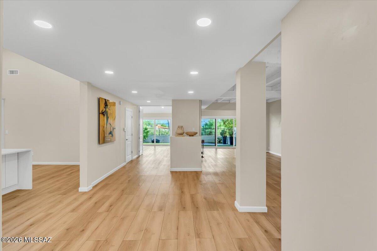 5833 N Placita Del Baron