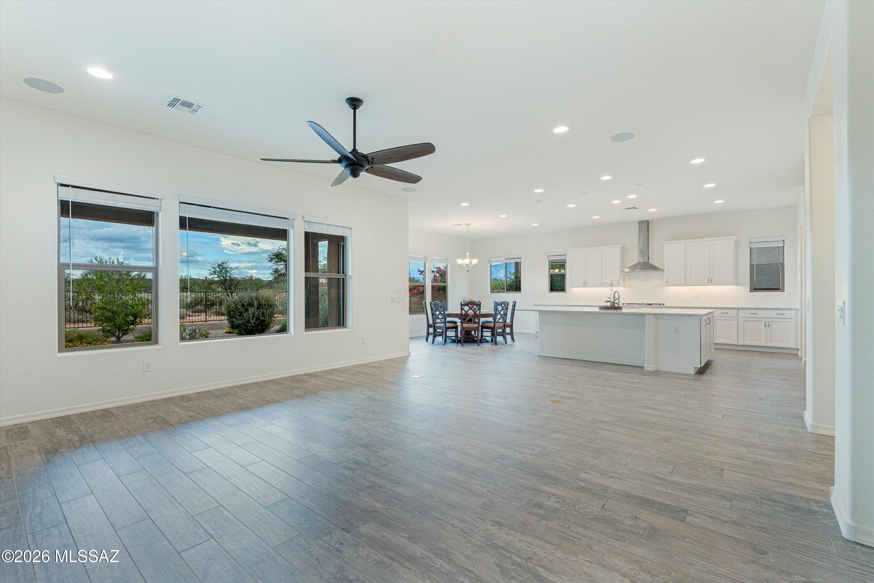 440 W Saguaro Arm Trail