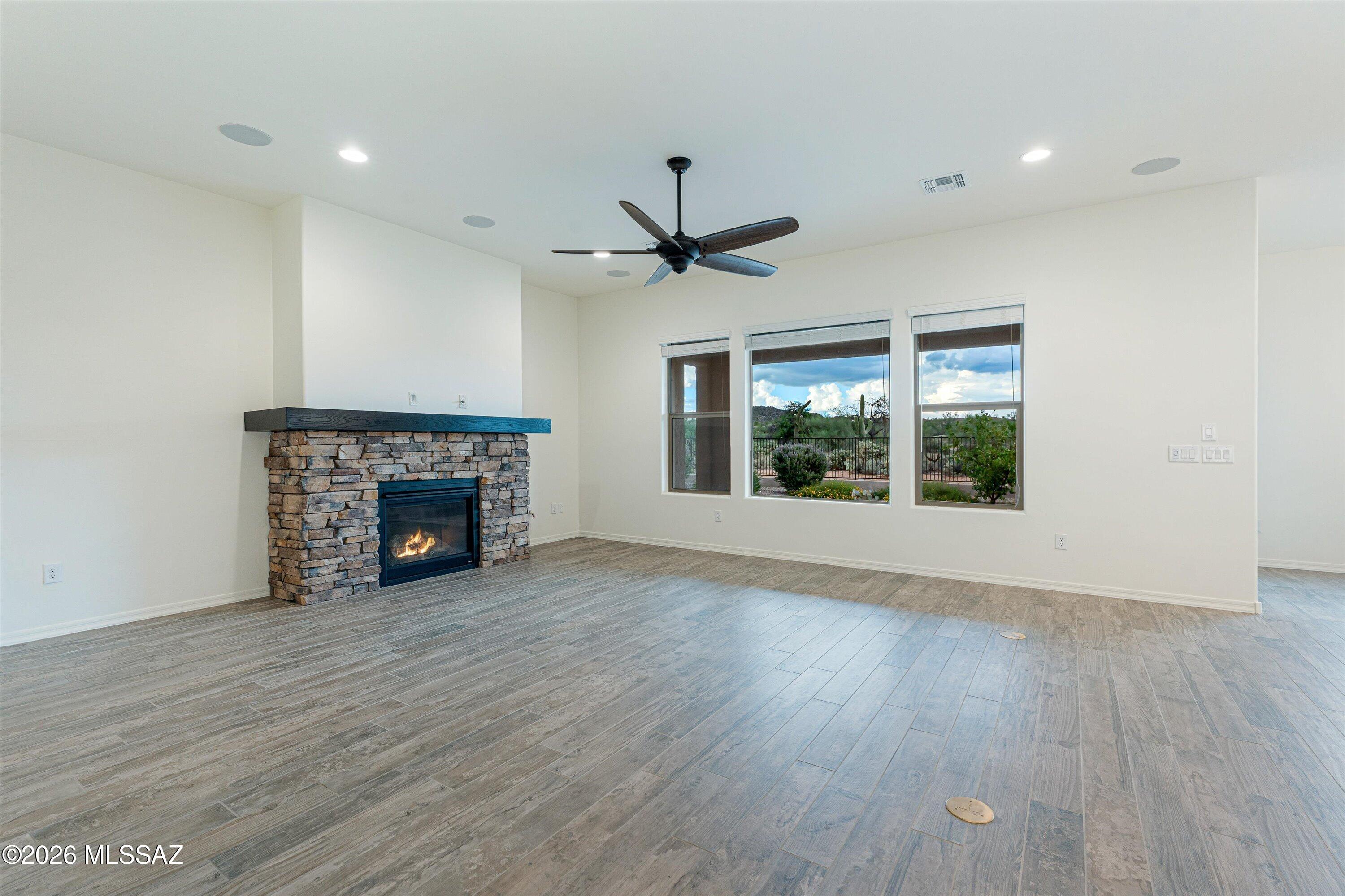 440 W Saguaro Arm Trail