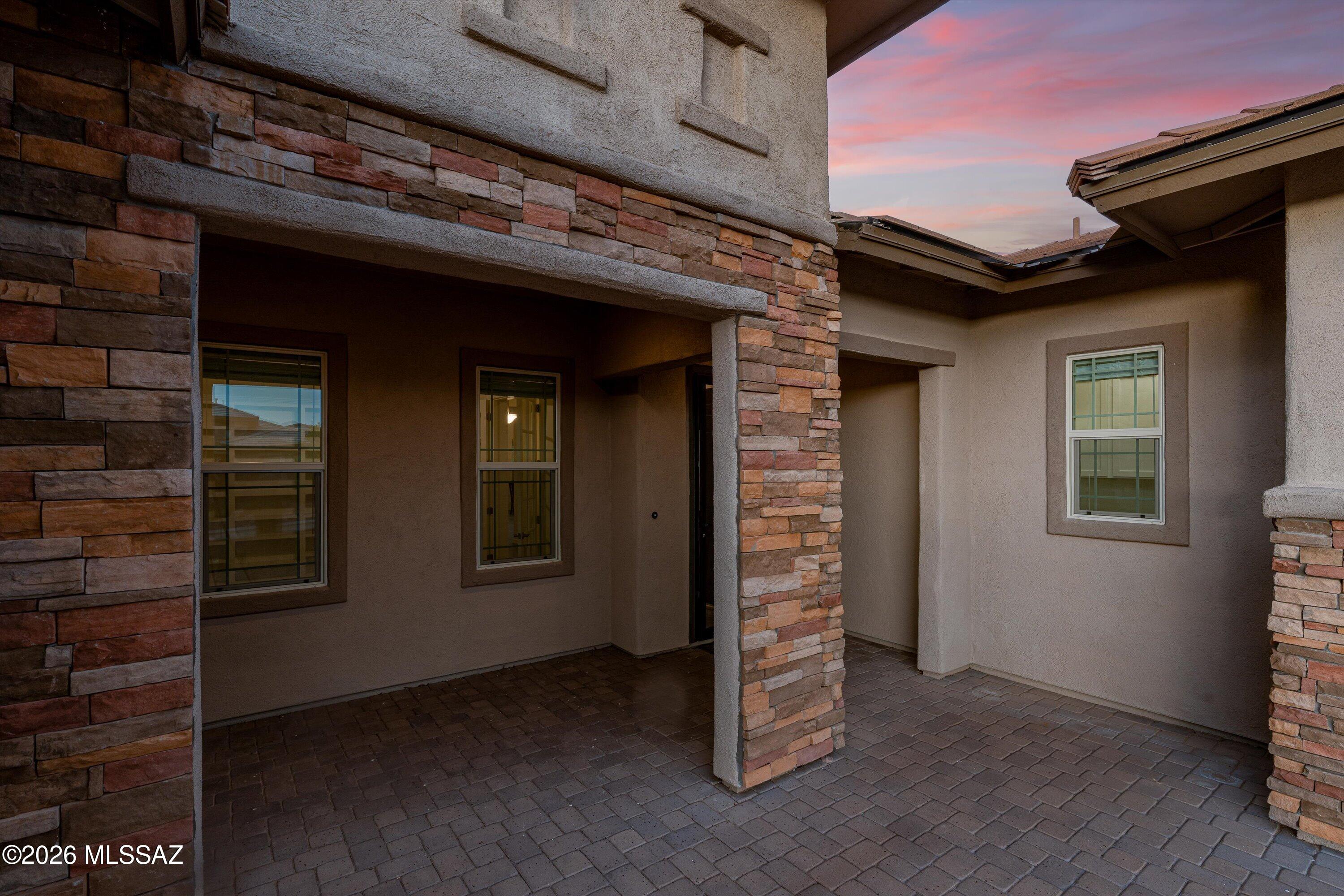 440 W Saguaro Arm Trail