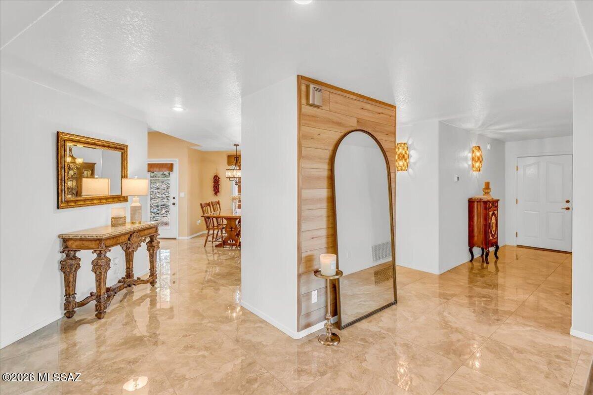 5215 W Sunset Road