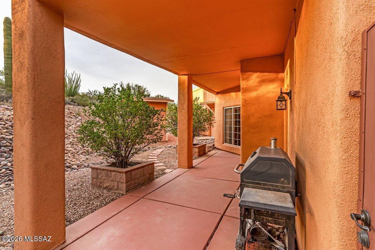 5215 W Sunset Road