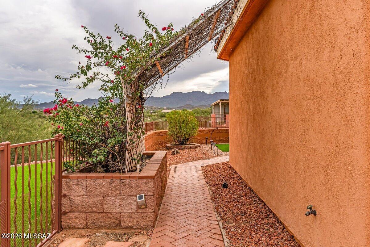 5215 W Sunset Road
