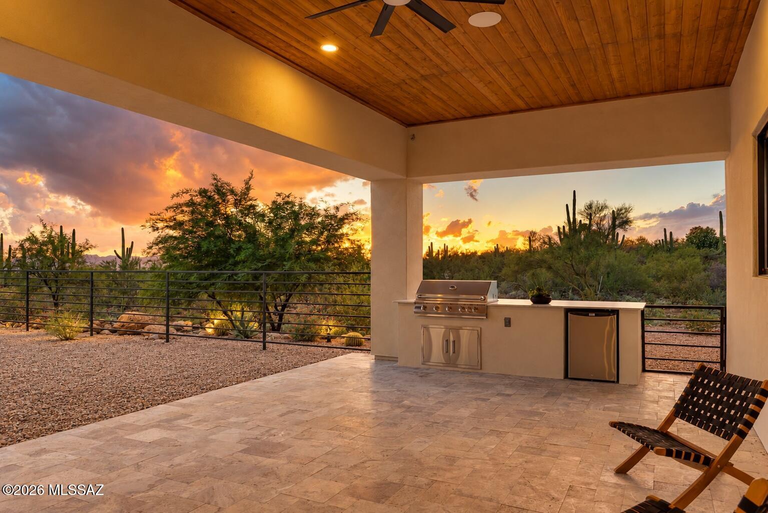 7185 N Agave Ridge Place