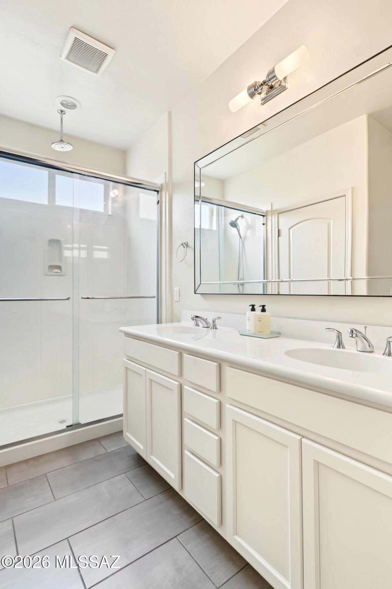8928 E Wright School Loop