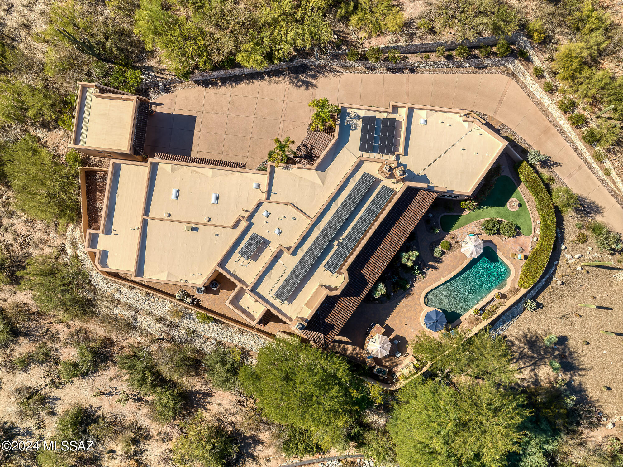 5043 N Marlin Canyon Place