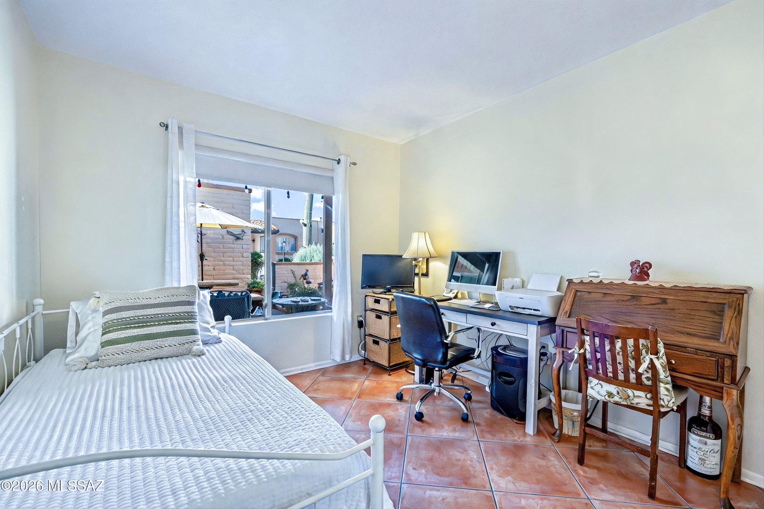 1432 W Calle Pueblo