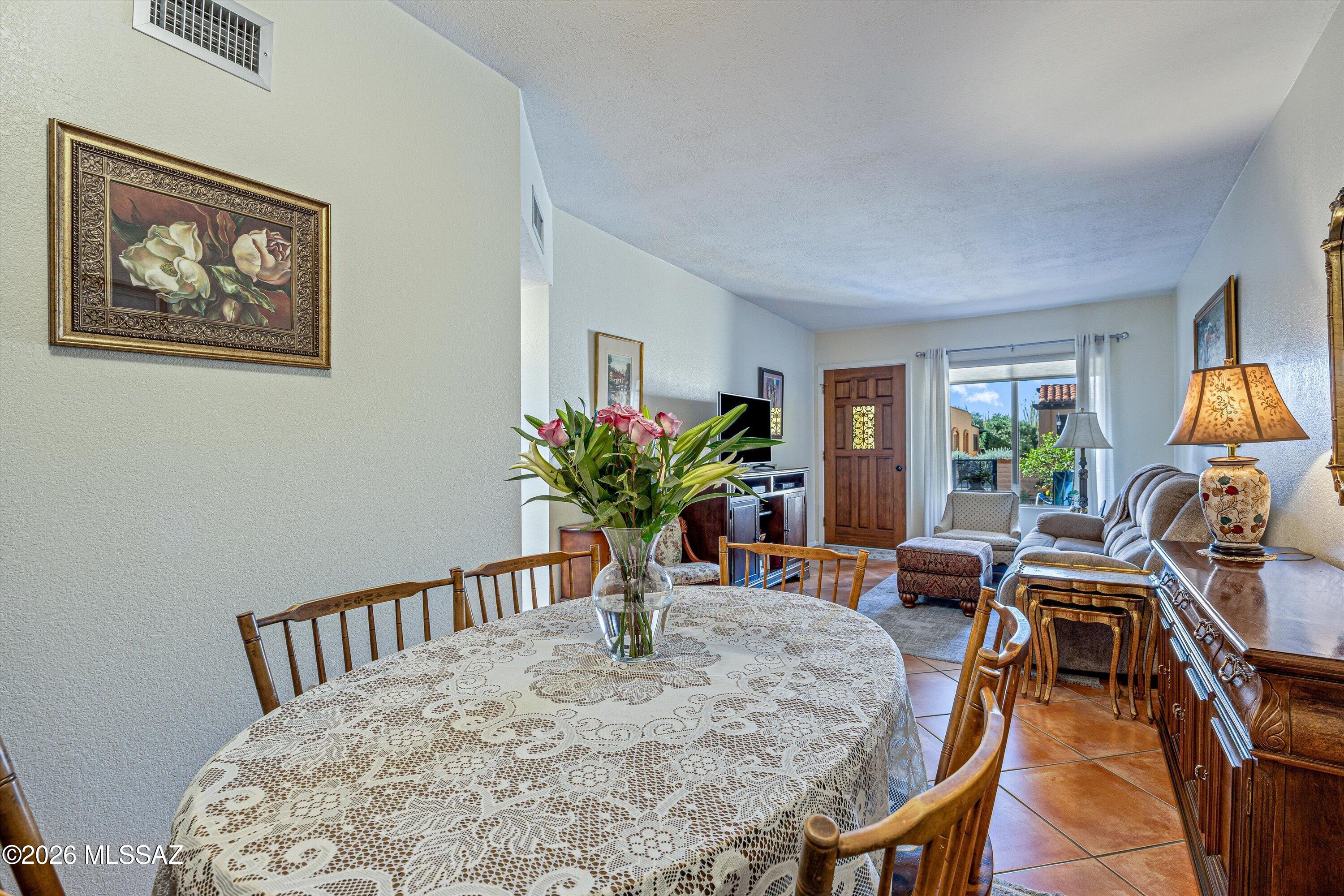 1432 W Calle Pueblo