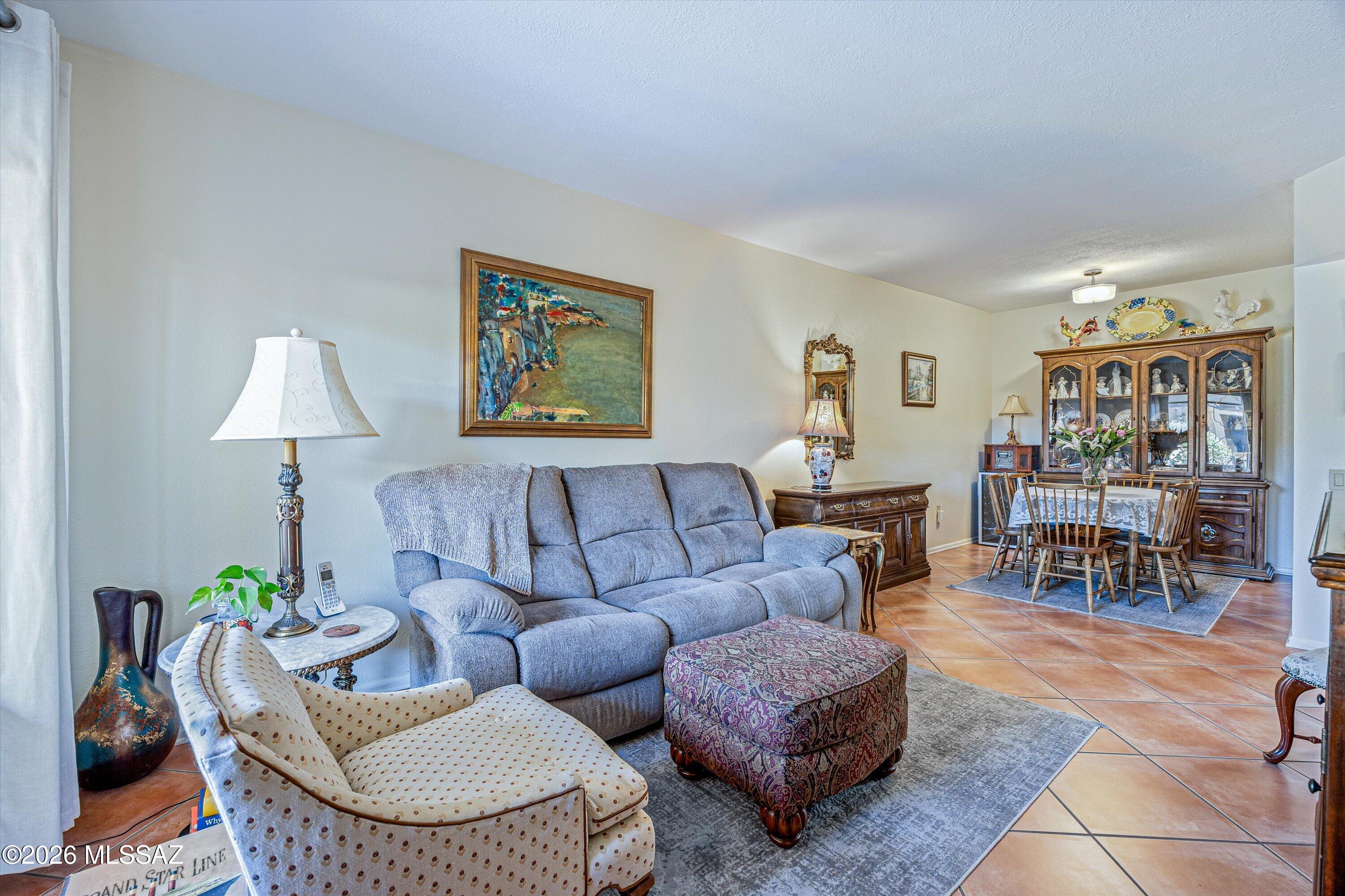 1432 W Calle Pueblo