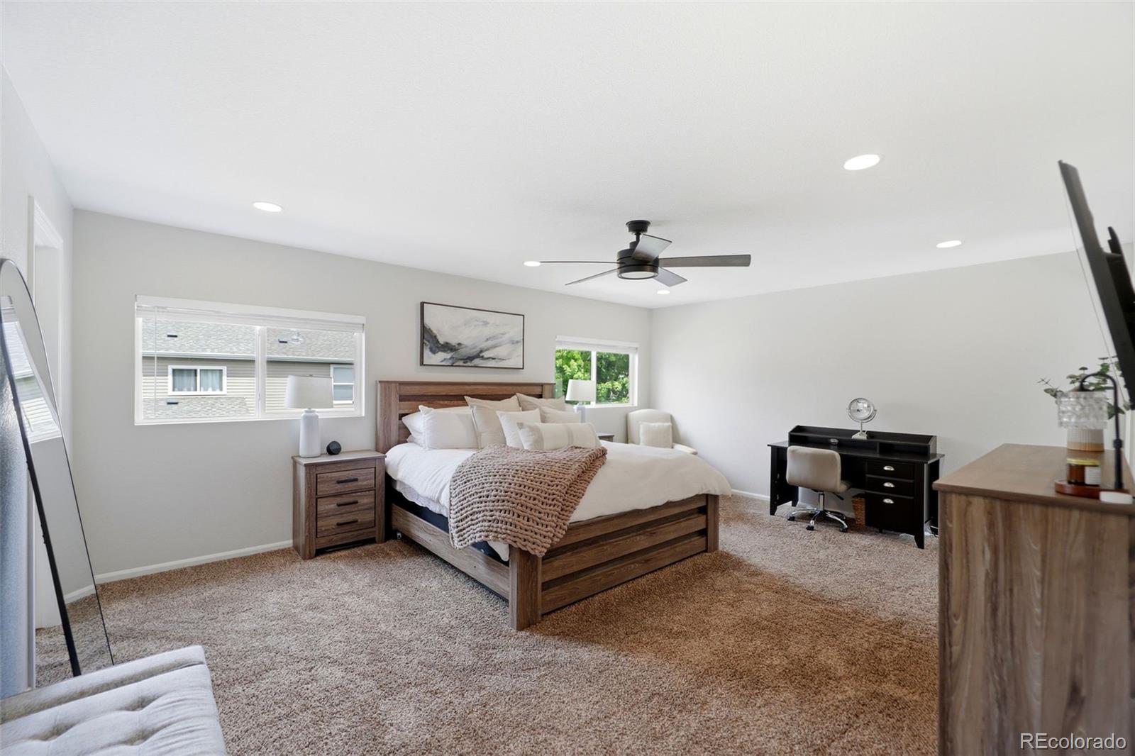 16013 E Nichols Place