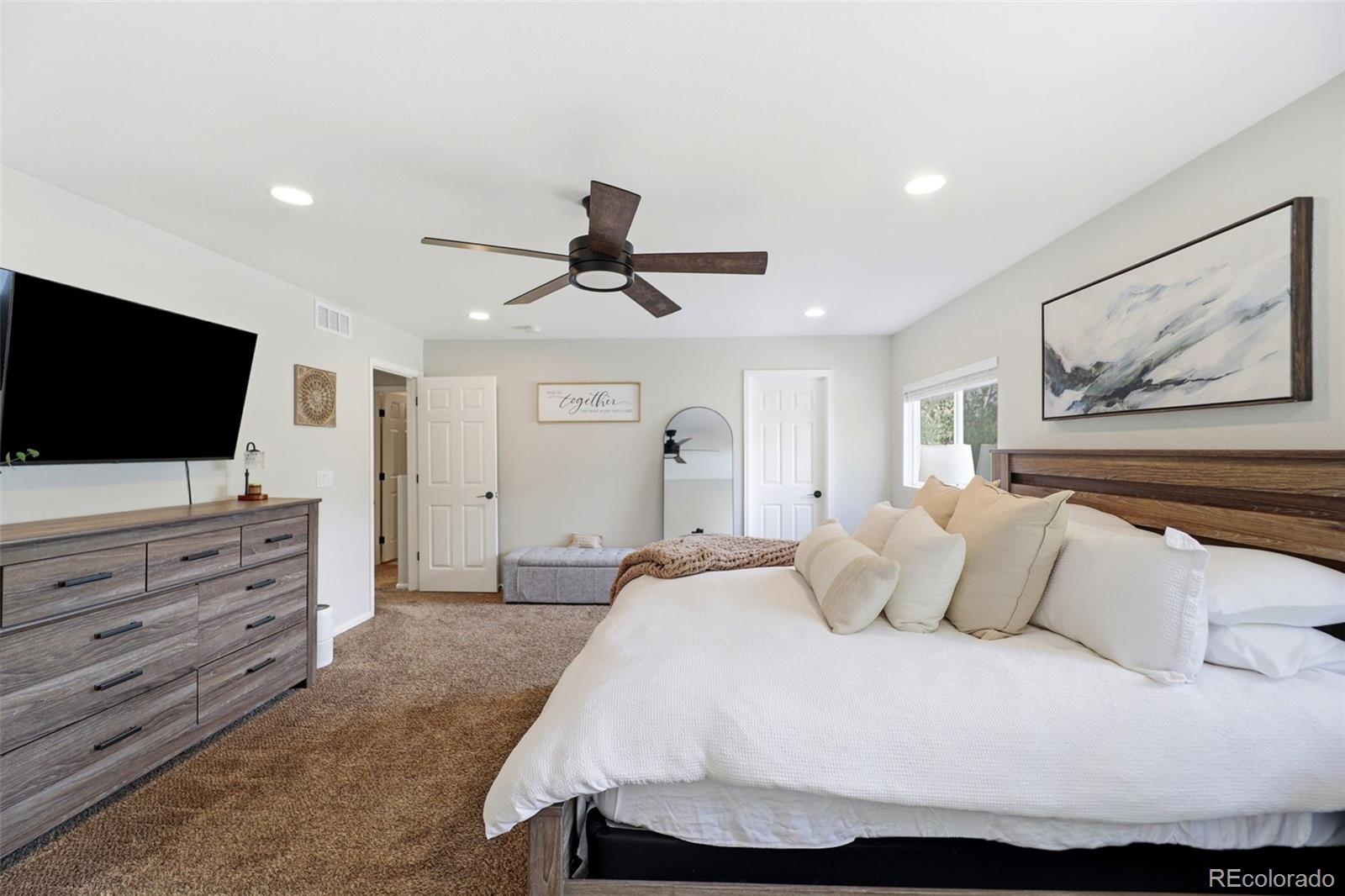 16013 E Nichols Place